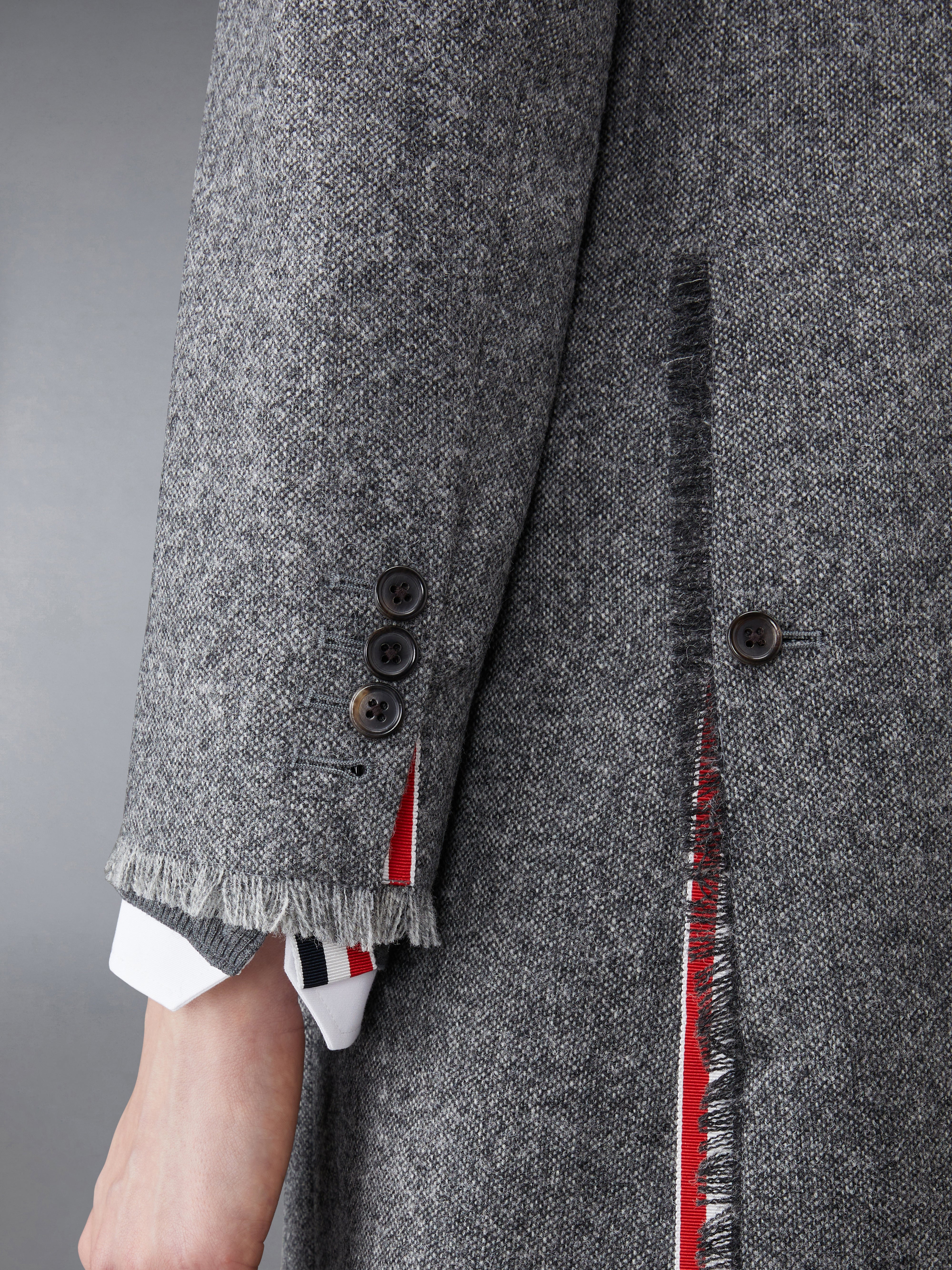 ドネガルツイード ワイドラペル オーバーコート | Thom Browne