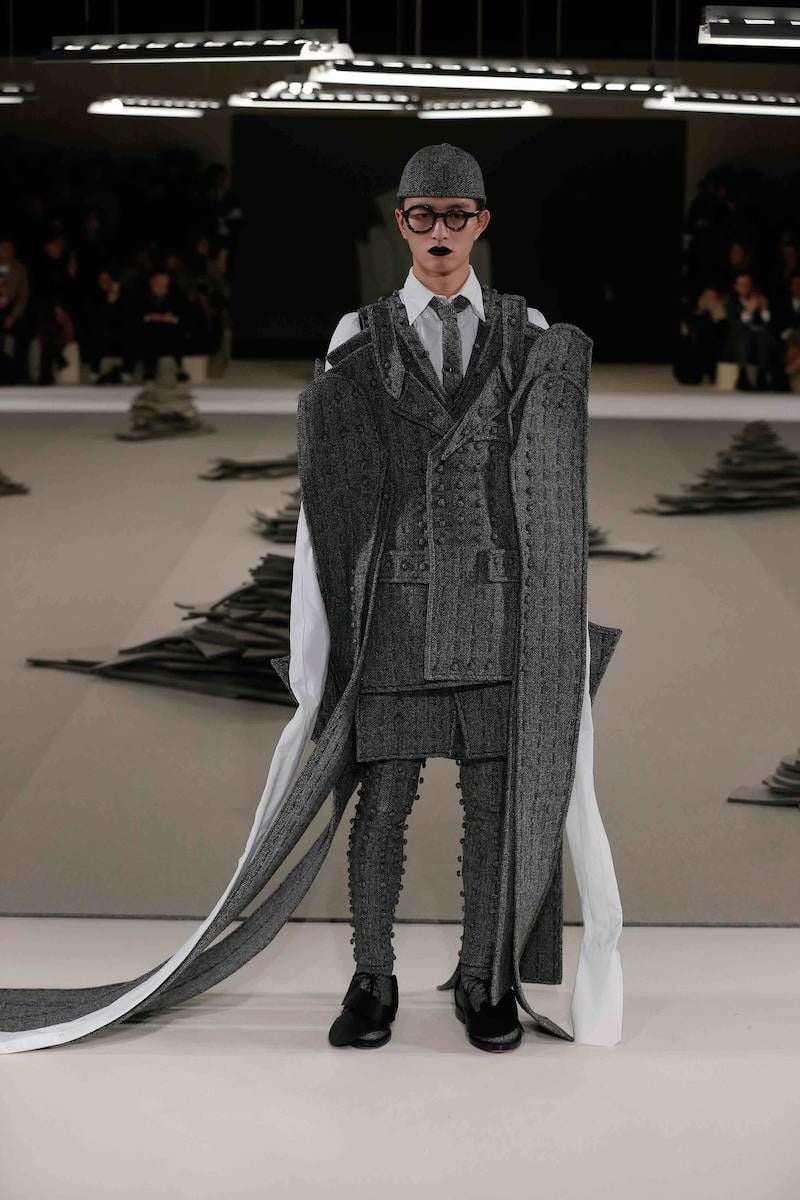 MENS FW 2017 RUNWAY - LOOK 25