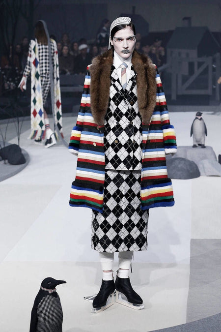 WOMENS FW 2017 RUNWAY - LOOK 27