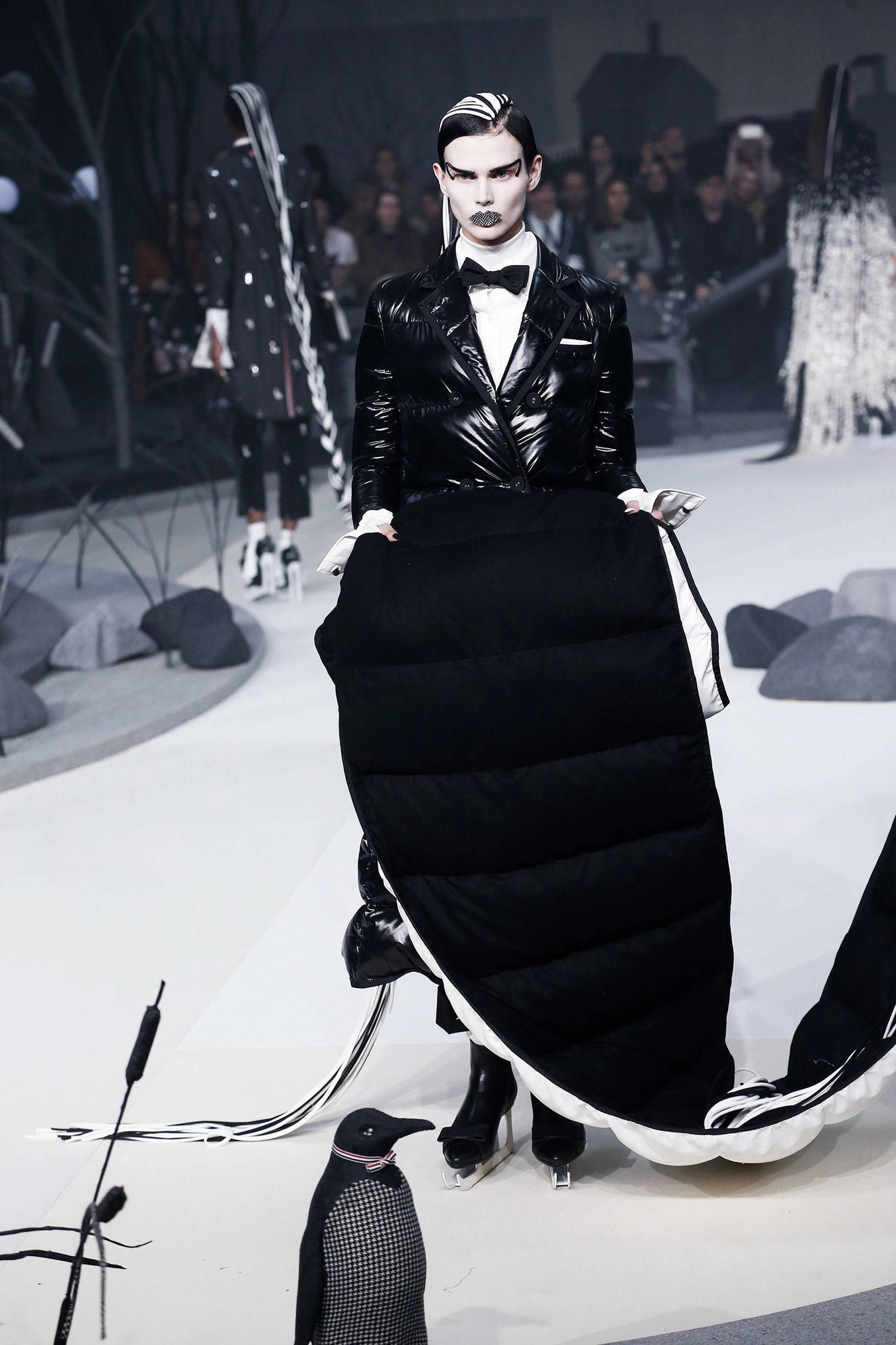 WOMENS FW 2017 RUNWAY - LOOK 51