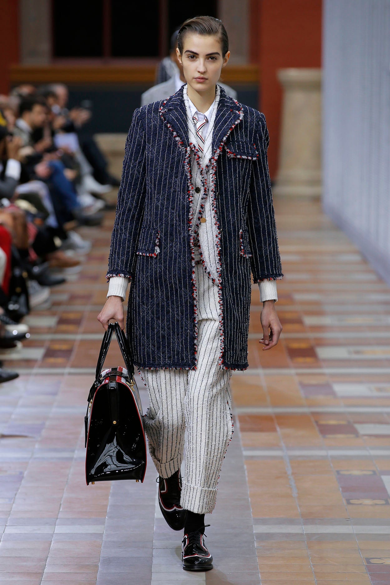 WOMENS FW 2019 RUNWAY - LOOK 27