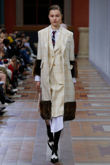 WOMENS FW 2019 RUNWAY - LOOK 30