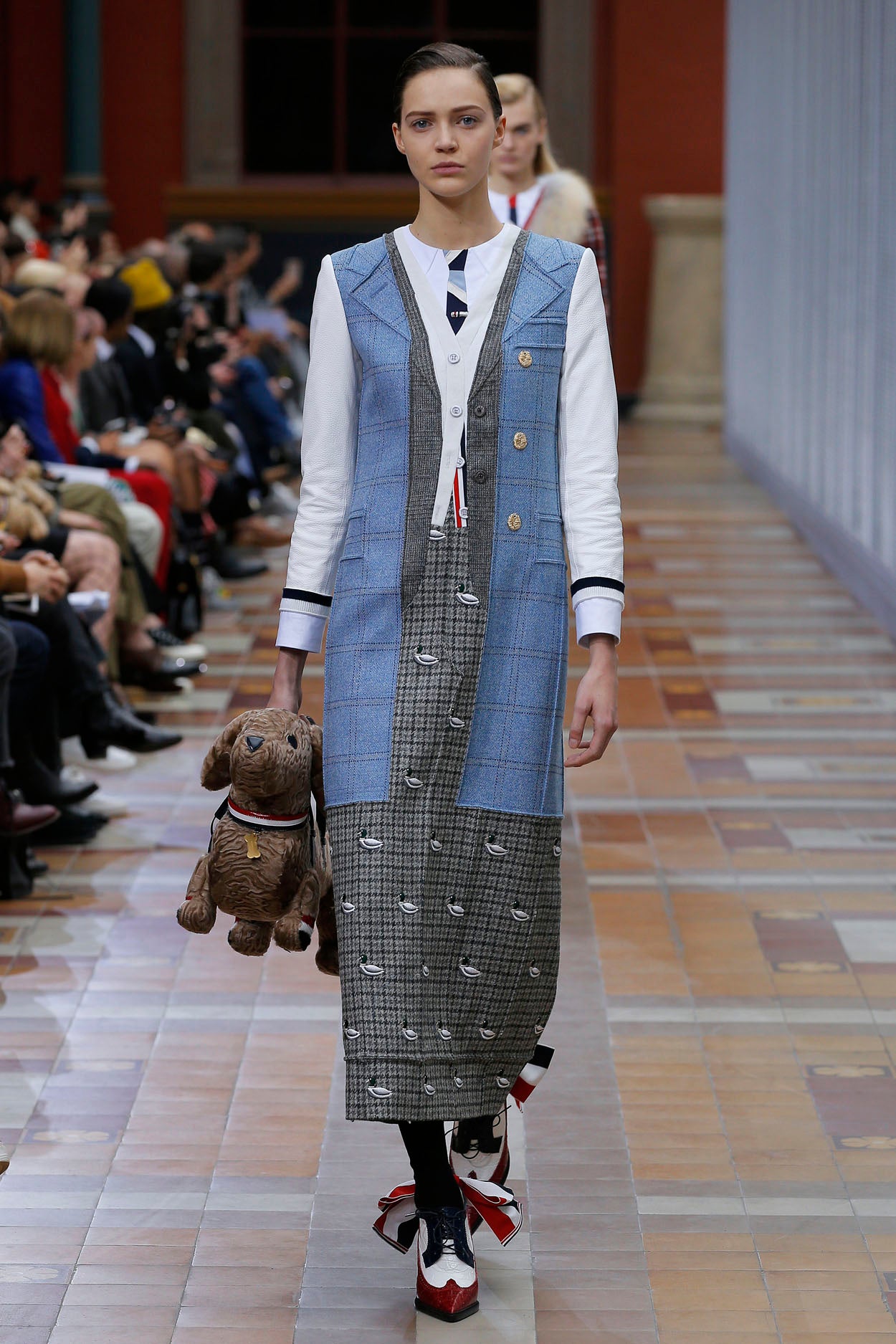 WOMENS FW 2019 RUNWAY - LOOK 38