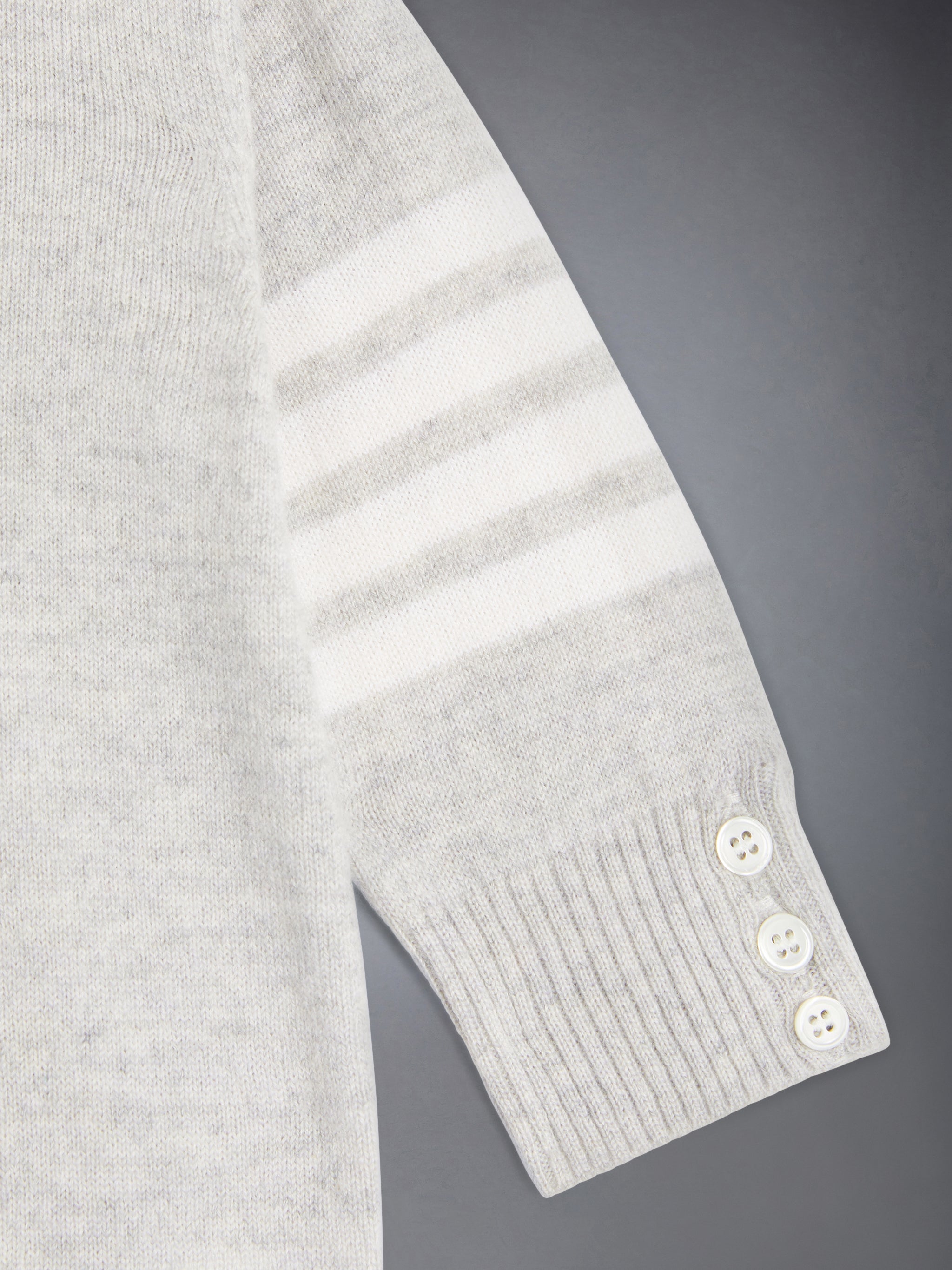 THOM BROWNE フード付きホワイトジャケット　120 THOM BROWNE フード付きホワイトジャケット120