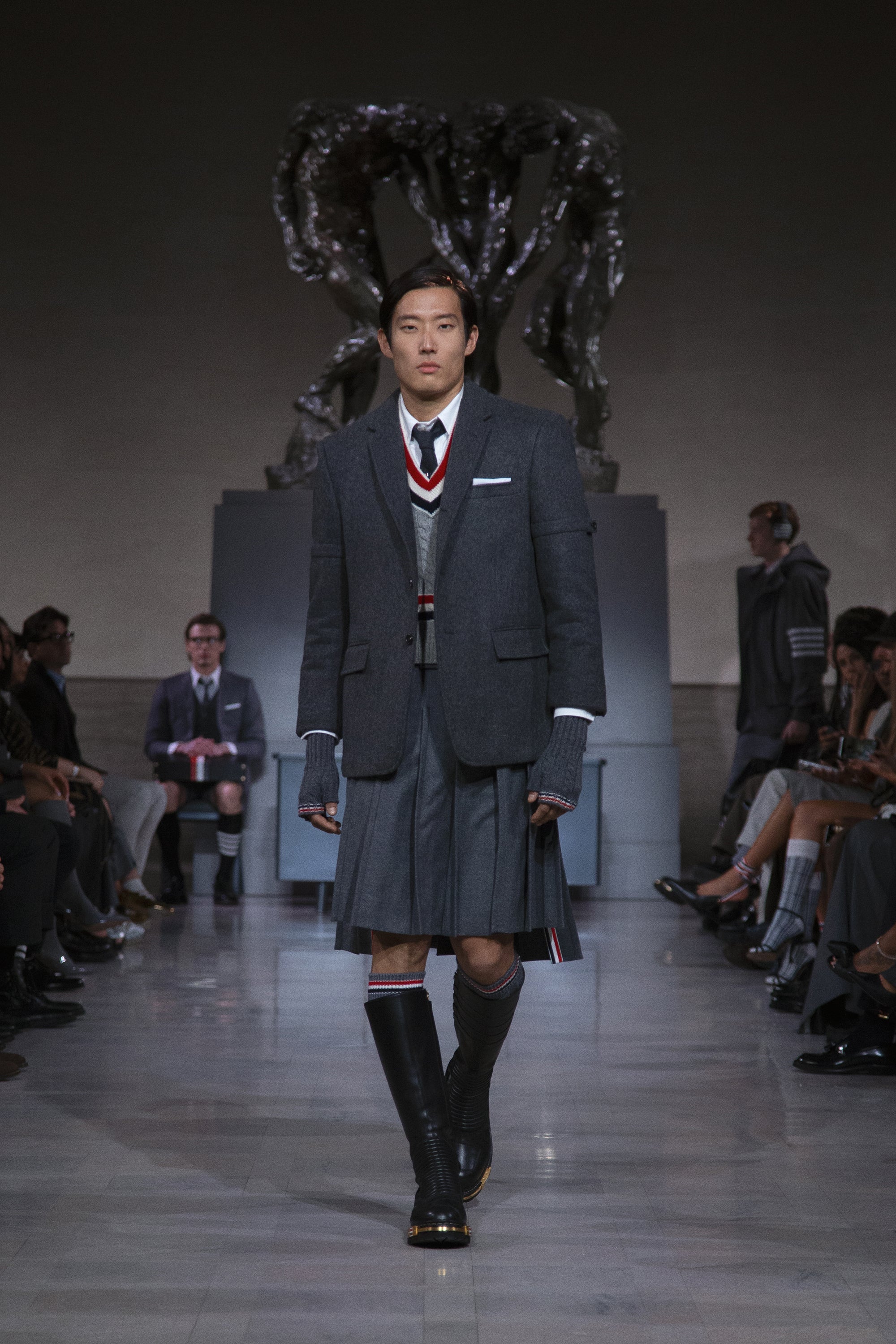 2026 秋 ランウェイ | Thom Browne