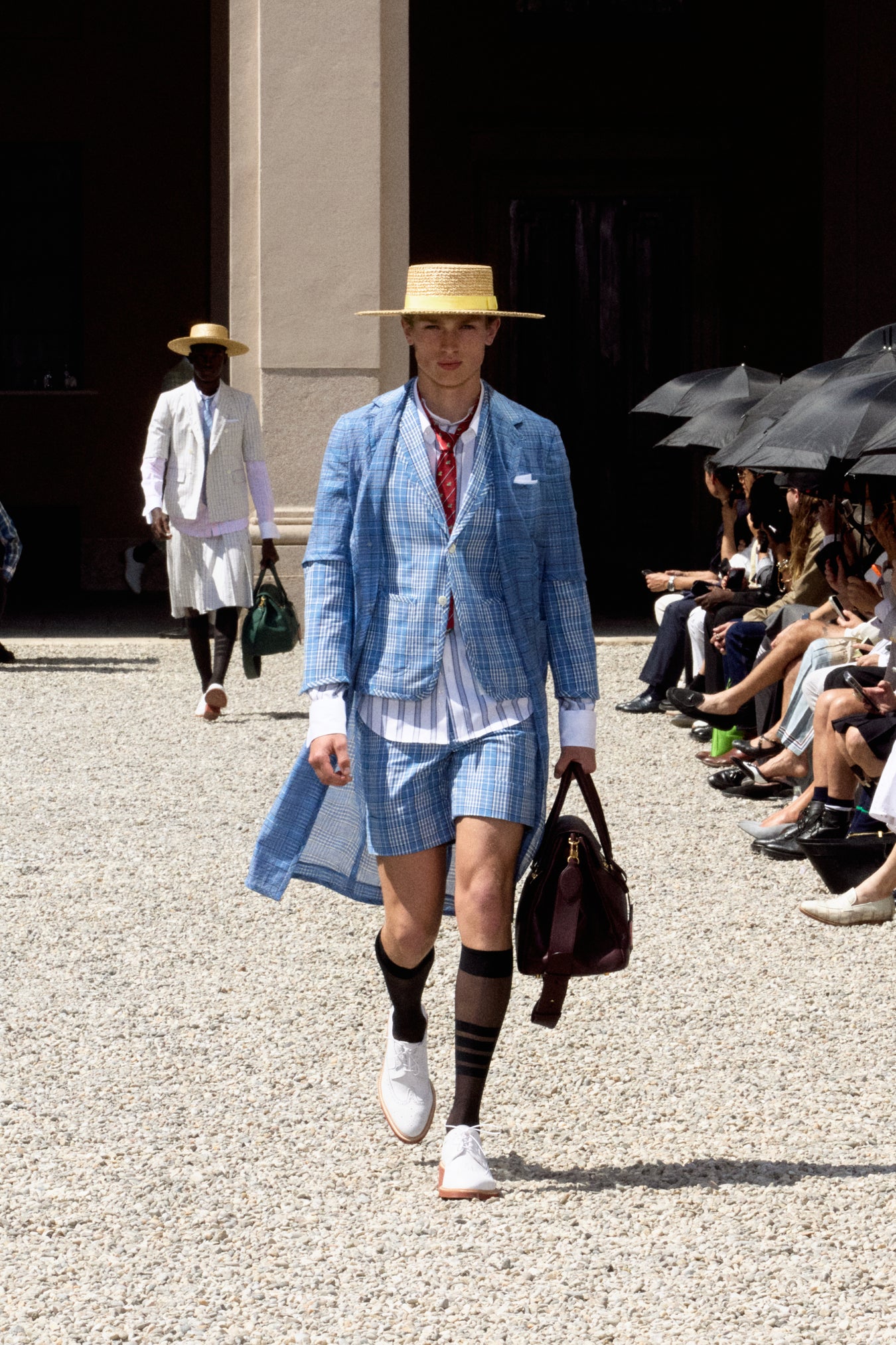 SPRING 2027 RUNWAY - LOOK 22