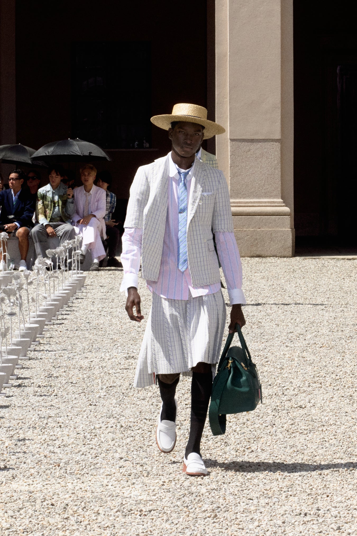 SPRING 2027 RUNWAY - LOOK 23