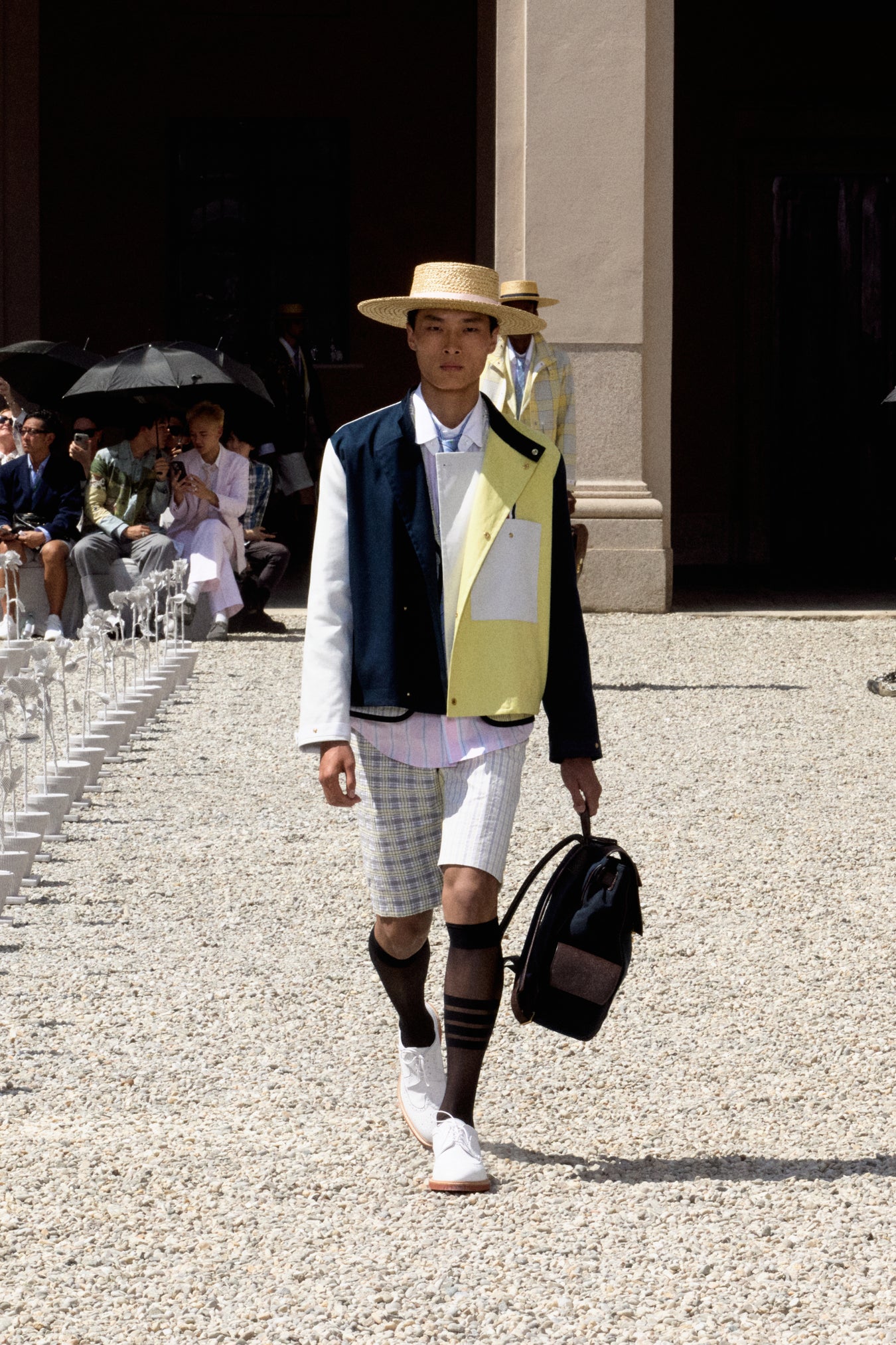 SPRING 2027 RUNWAY - LOOK 25