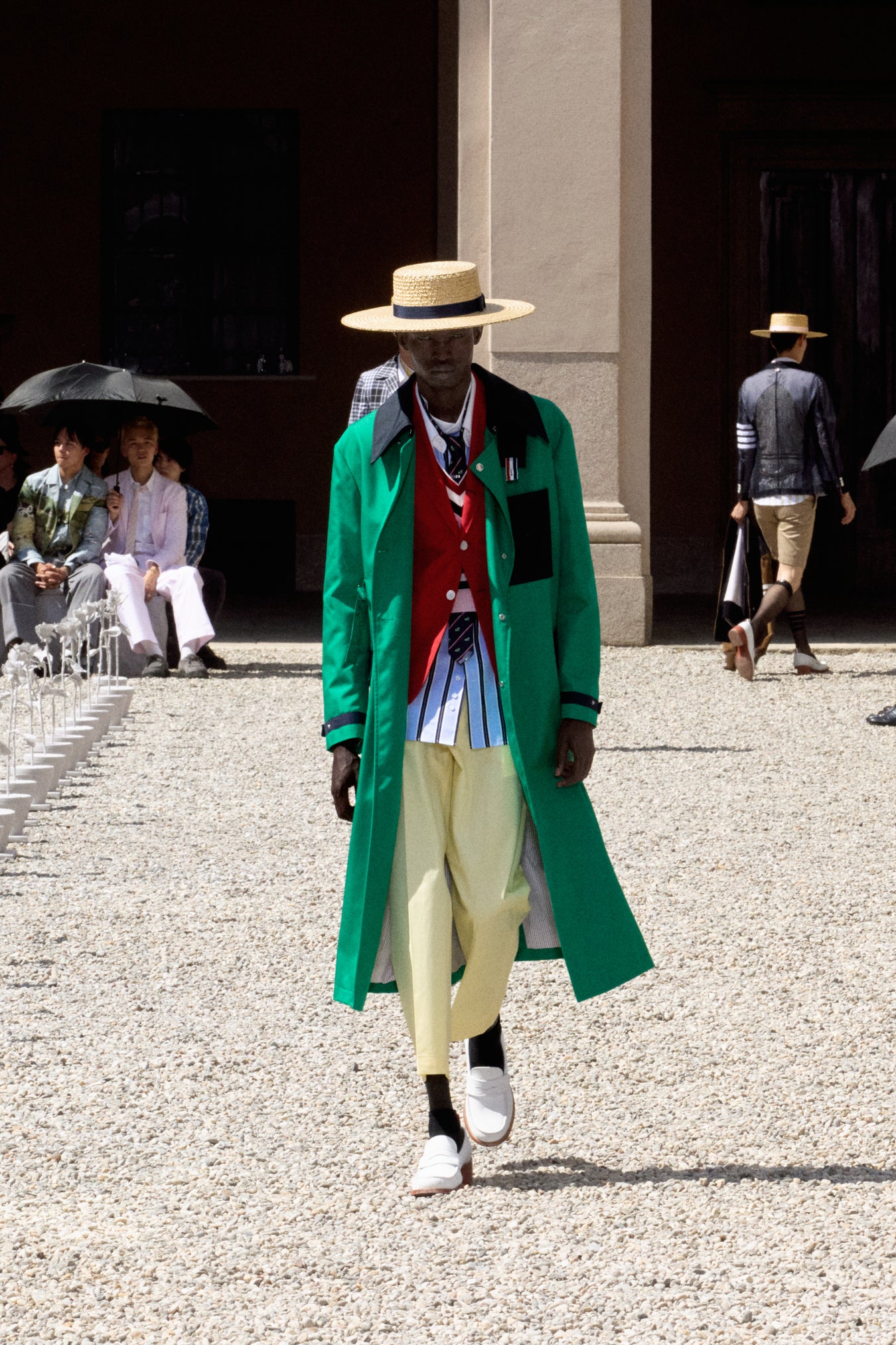 SPRING 2027 RUNWAY - LOOK 52