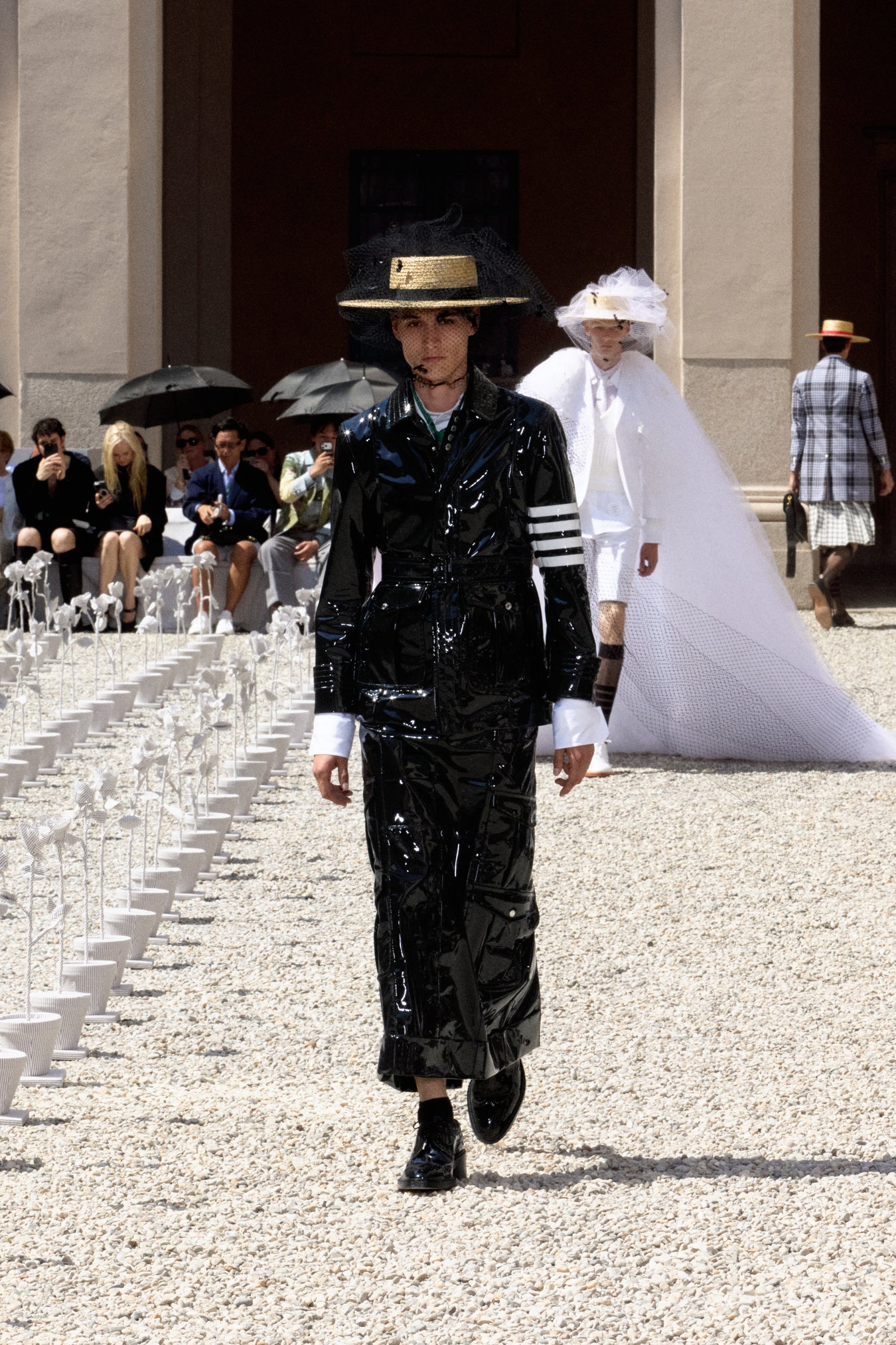 SPRING 2027 RUNWAY - LOOK 56