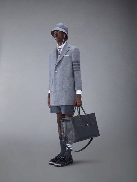 PEBBLE GRAIN DUFFLE BLACK