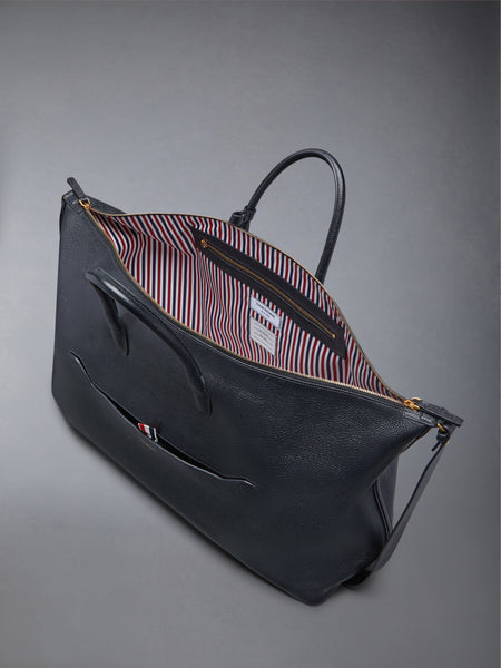 PEBBLE GRAIN DUFFLE BLACK