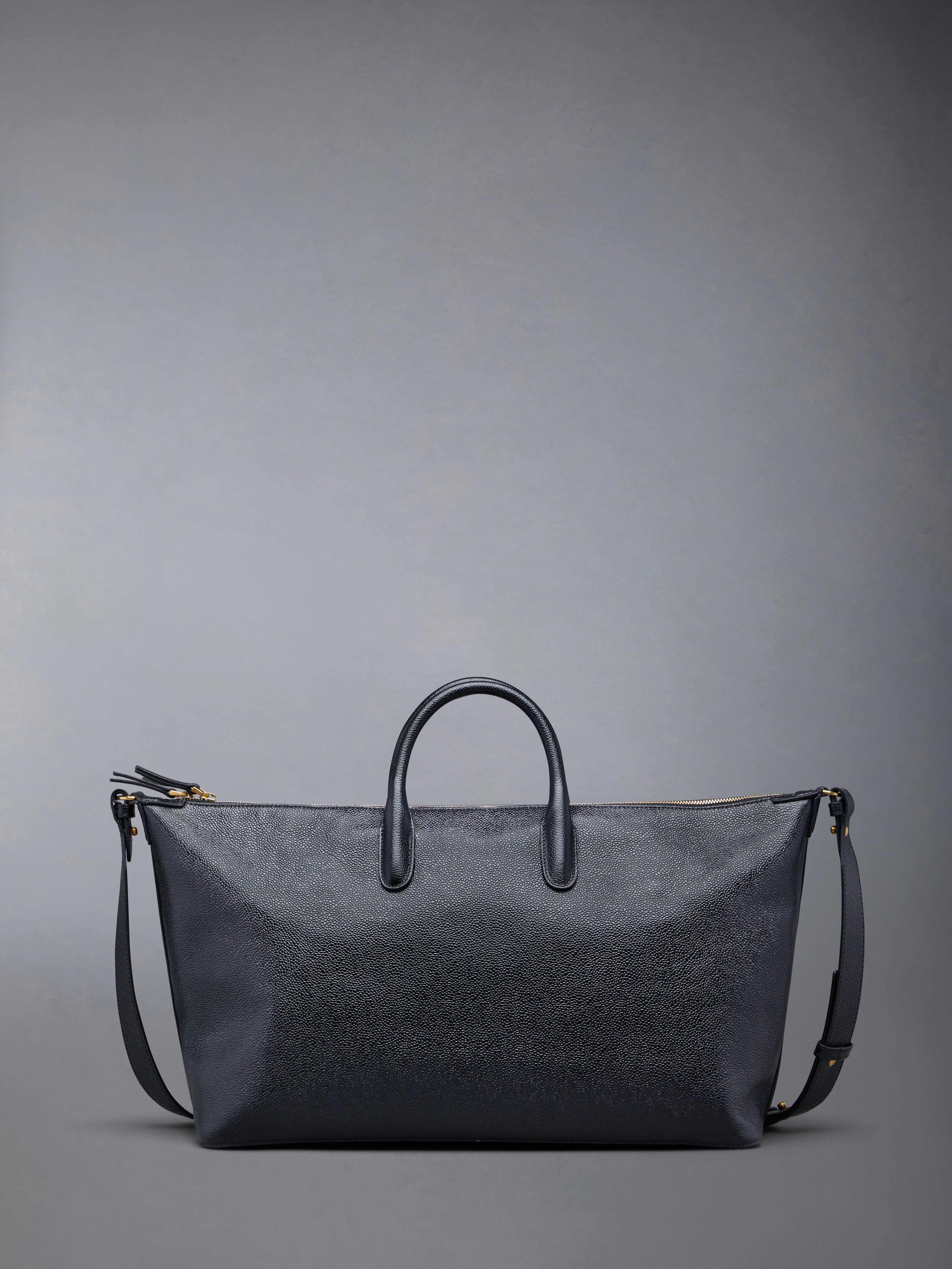 Pebble Grain Medium Duffle | Thom Browne