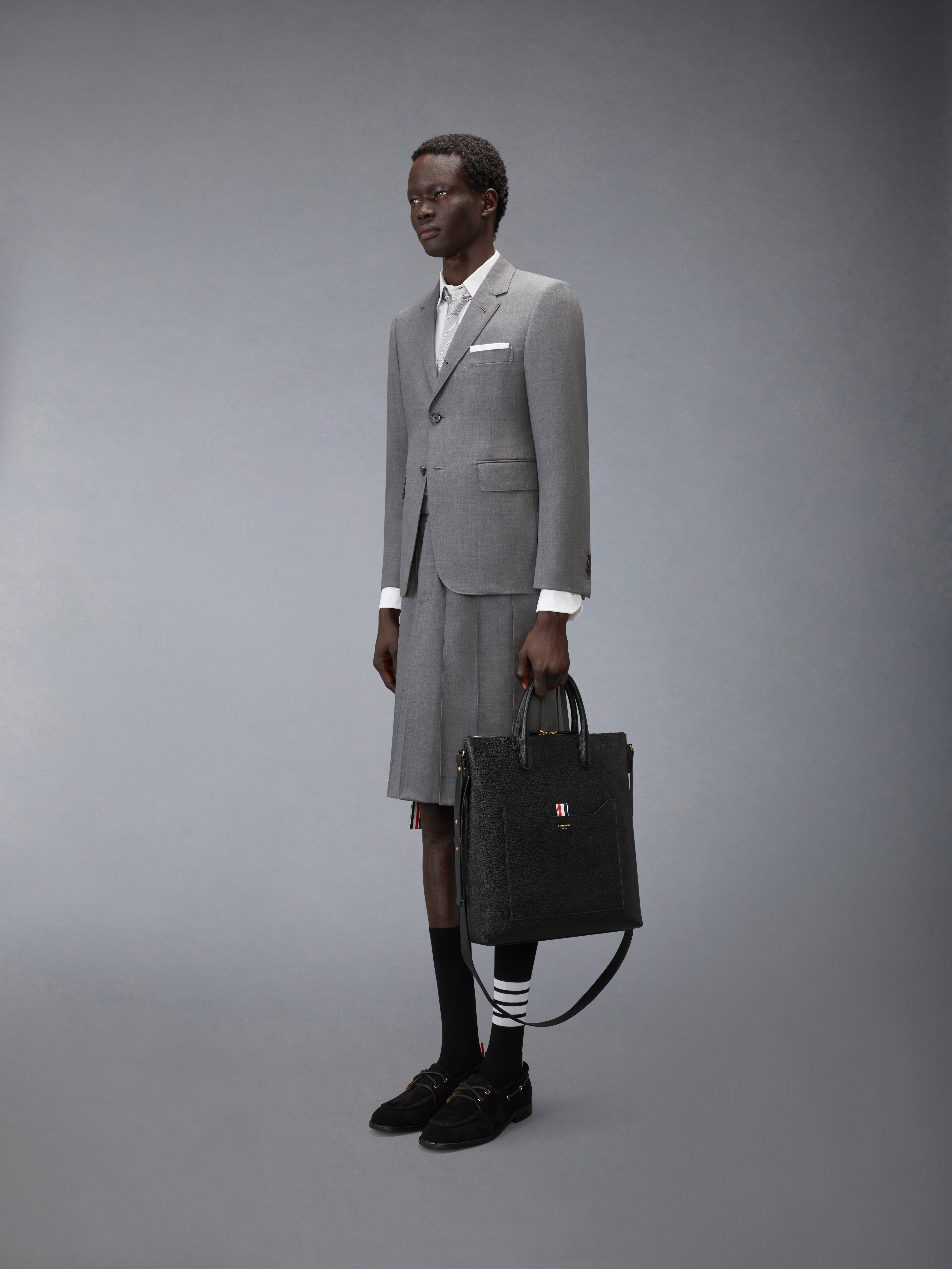 Vertical Tool Tote In Pebble Grain Leather | Thom Browne