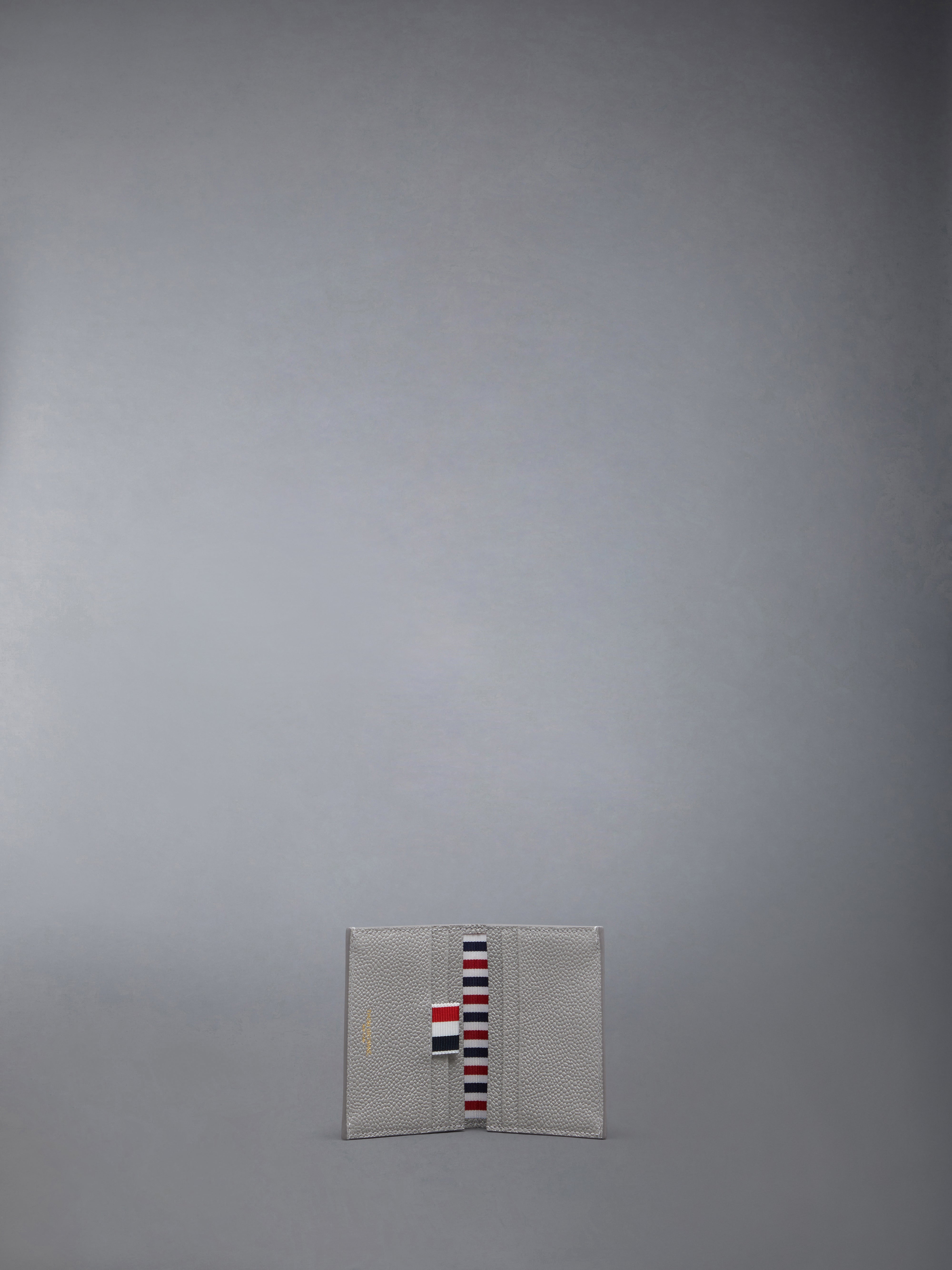 Pebble Grain Leather Double Card Holder | Thom Browne Pebble Grain Leather Double Card Holder | Thom Browne