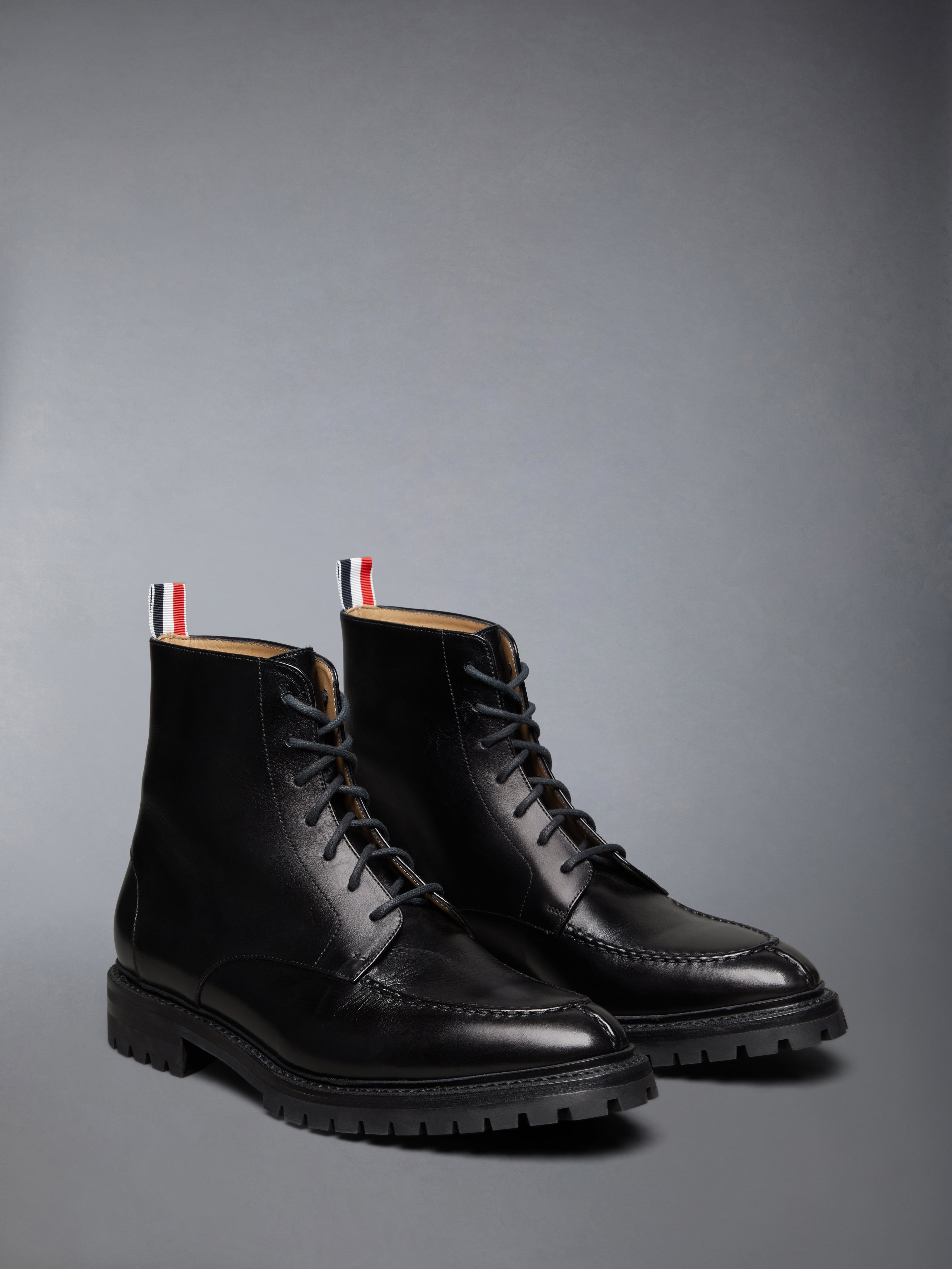 靴 THOM BROWNE Criss Cross Loafer Sandal W/ Rwb Enamel Plaque In Vitello