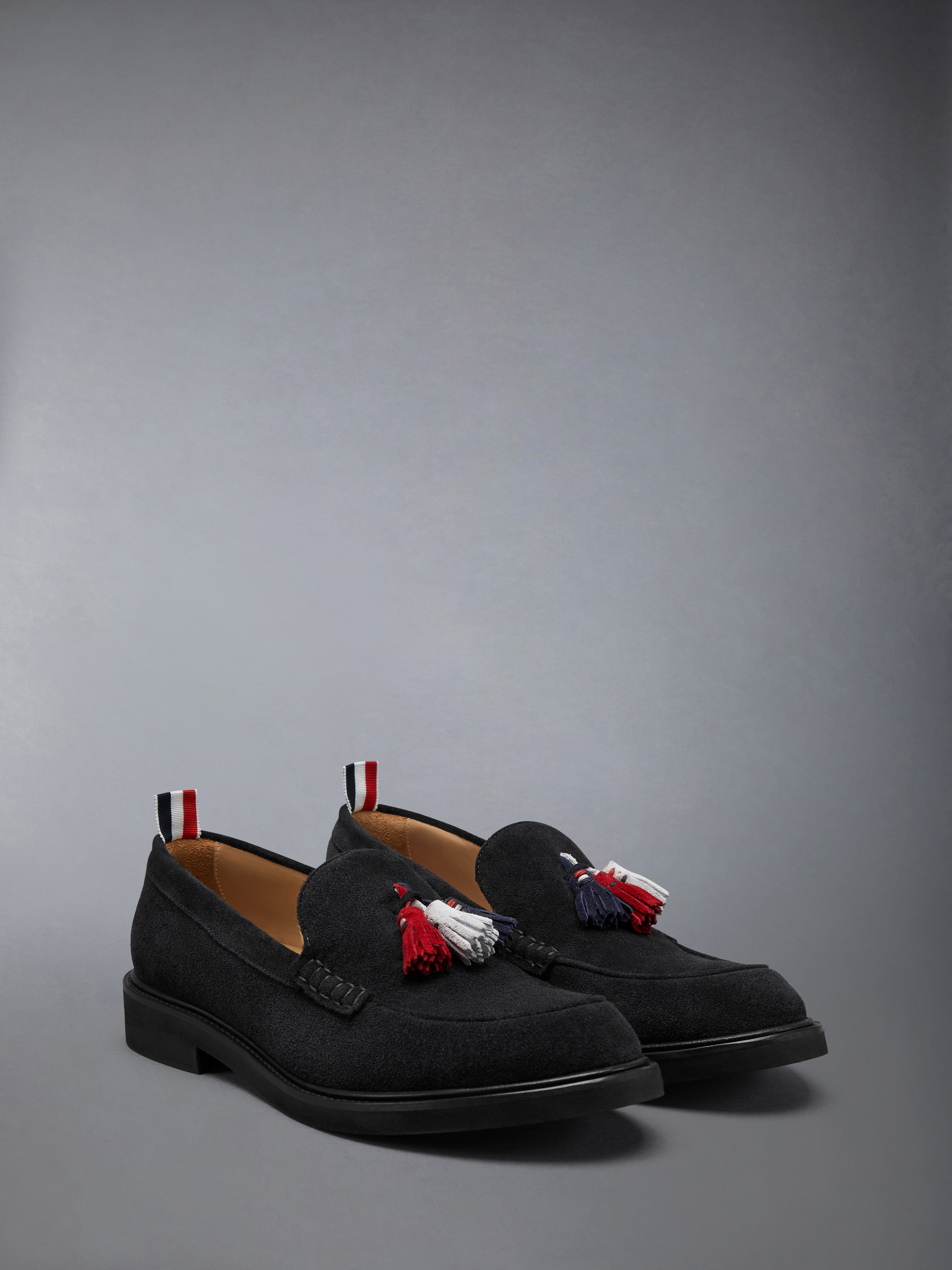 ローファー・オックスフォード THOM BROWNE Tassel loafers Thom Browne Tassel Leather Loafers | Black | FARFETCH