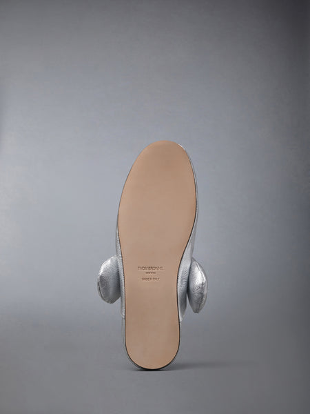 페블 그레인 실버 헥터 슬리퍼 실버