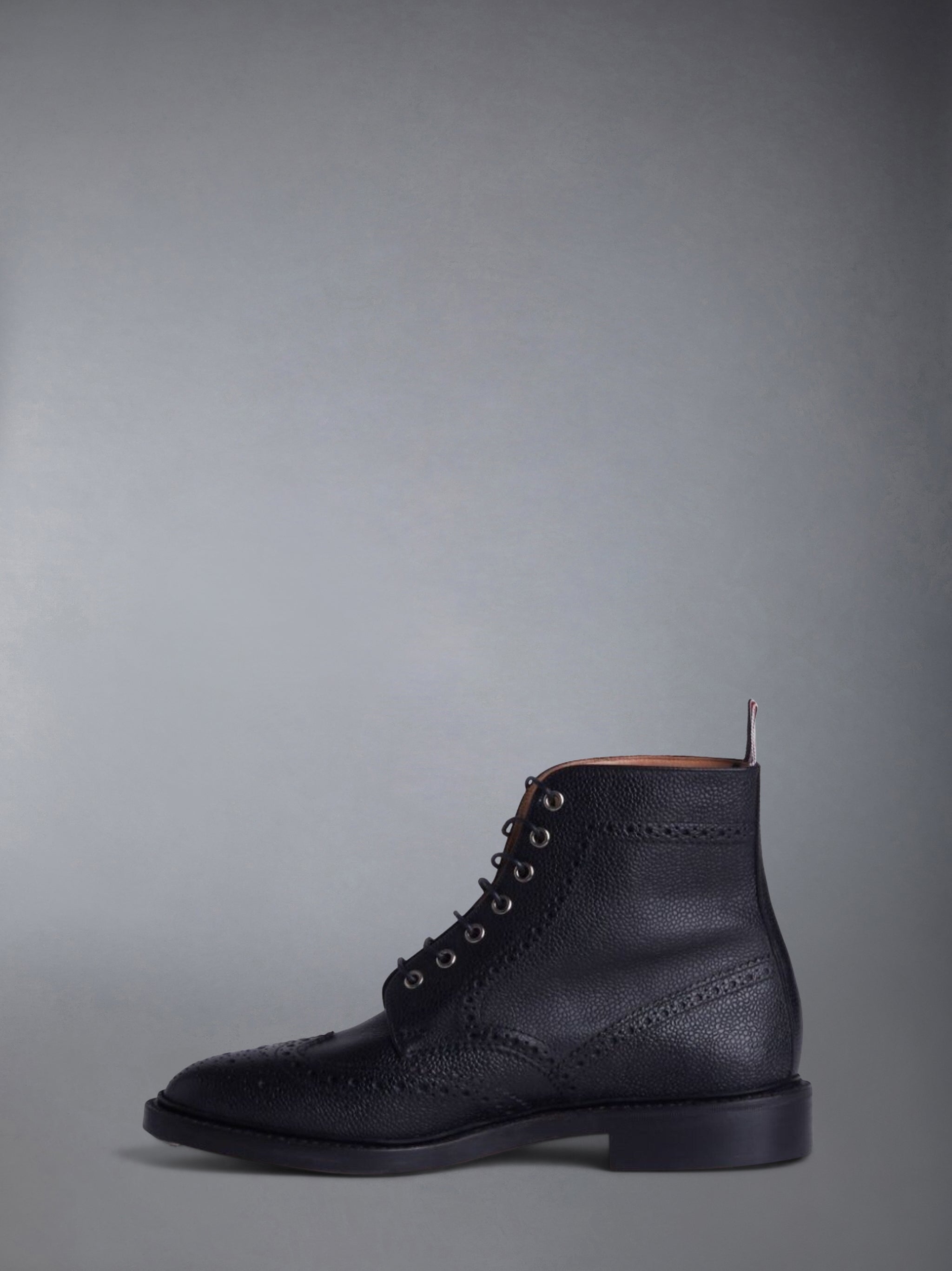 【美品】【TOMBROWN】ブラックレザーウィングチップシューズ 開梱 設置?無料 】 足元にも品を♪】Thom Browne(トムブラウン
