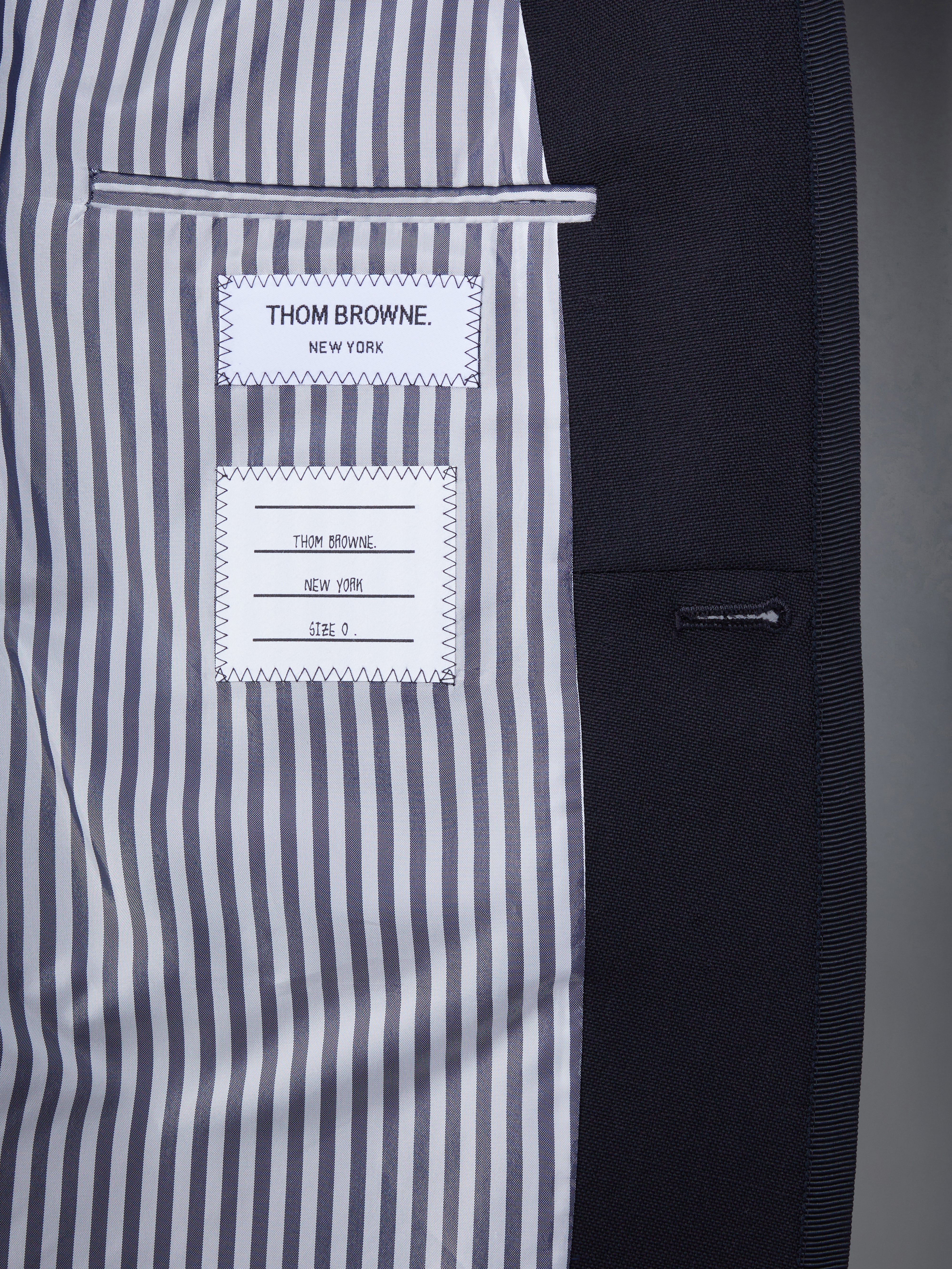 【VIP価格】THOM BROWNE Wool Jacket THOM BROWNE - Classic Fit Wool Jacket W/ 4 Stripes Thom Browne
