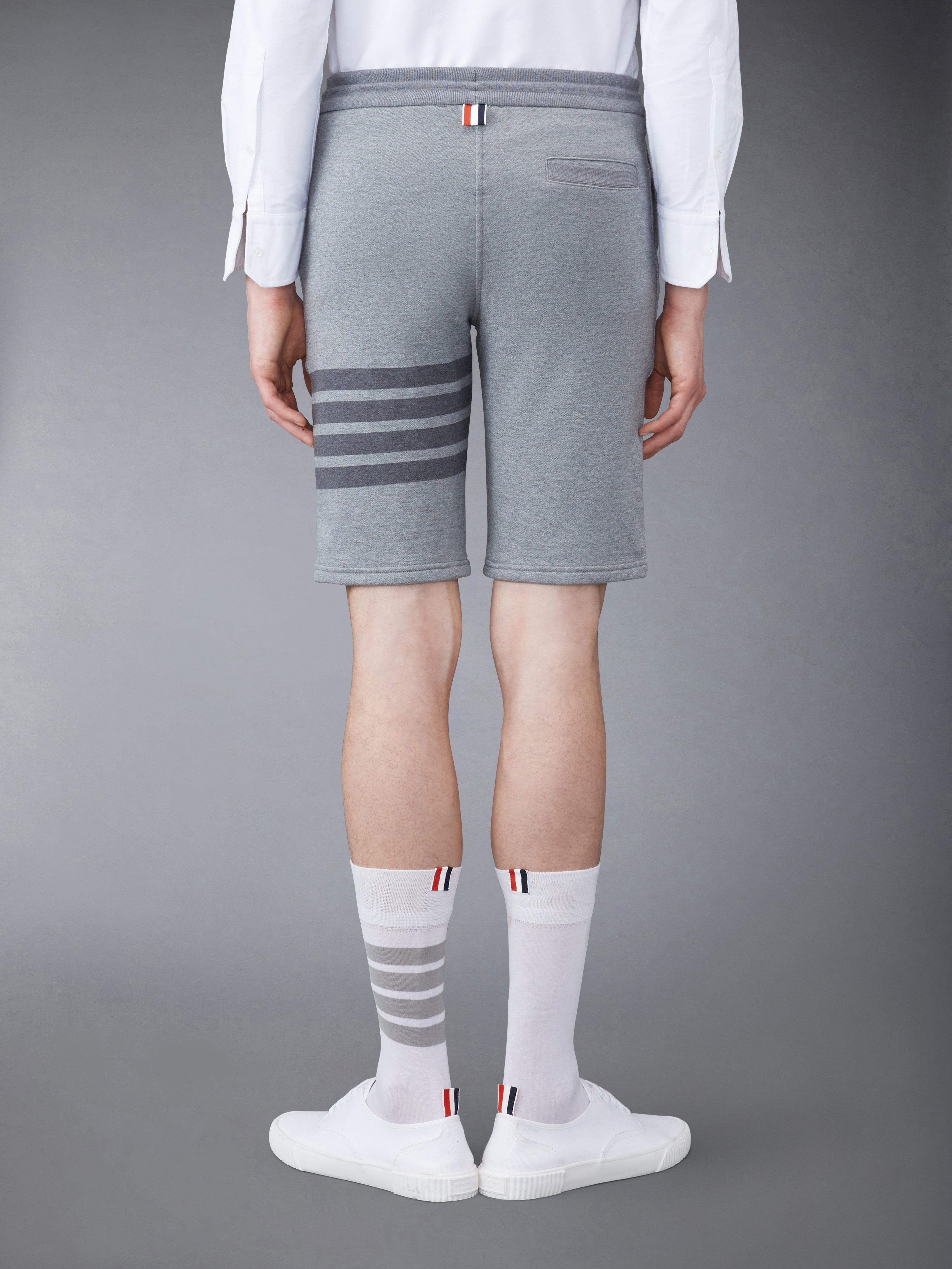 メンズ ショーツ | Page 3 | Thom Browne