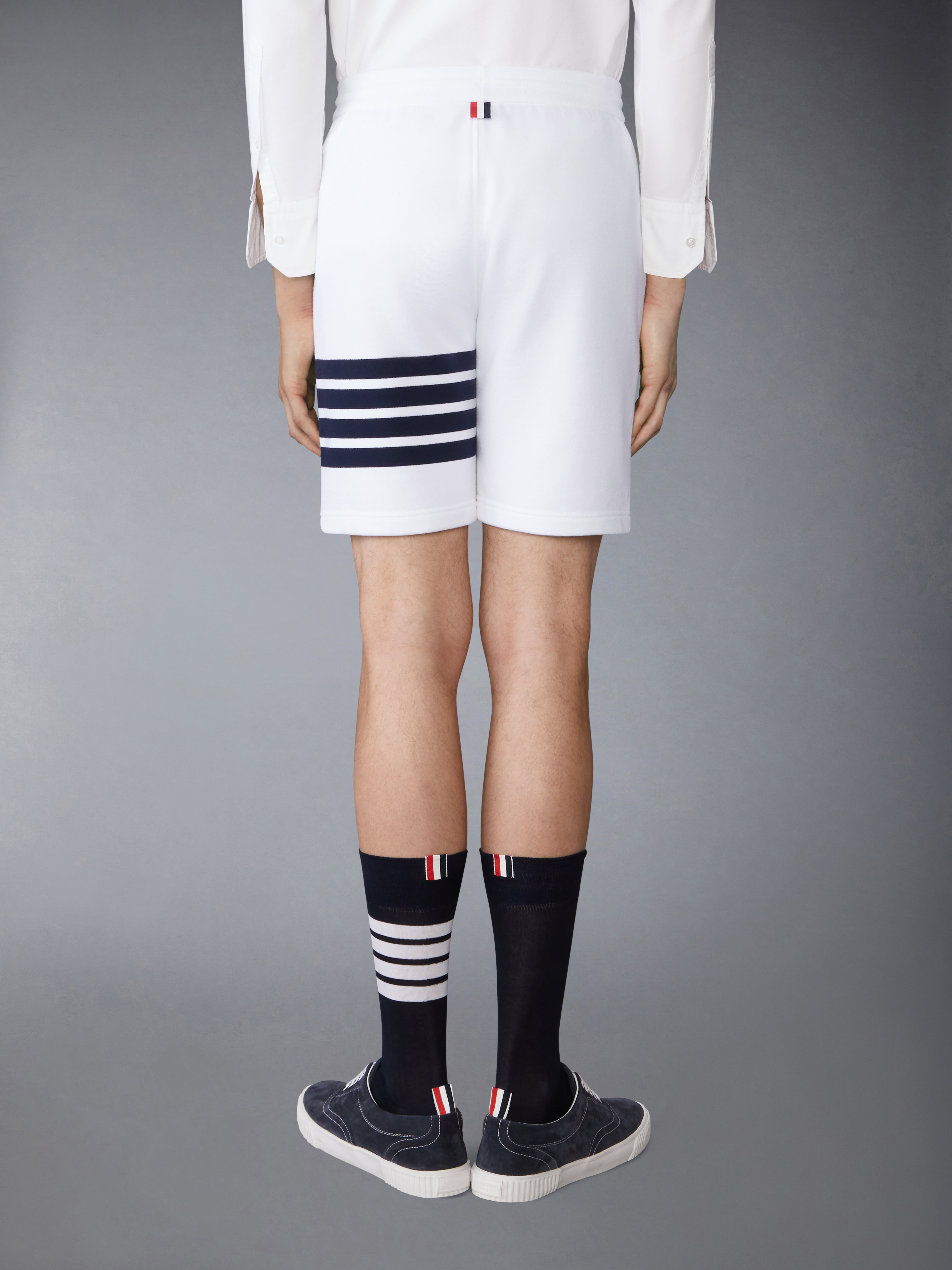 ショートパンツ THOM BROWNE SS22 RWB SHORTS (FKQ004A_Y5501415) BLUE Thom Browne RWB SHORTS (FKQ004A) – LOZURI®