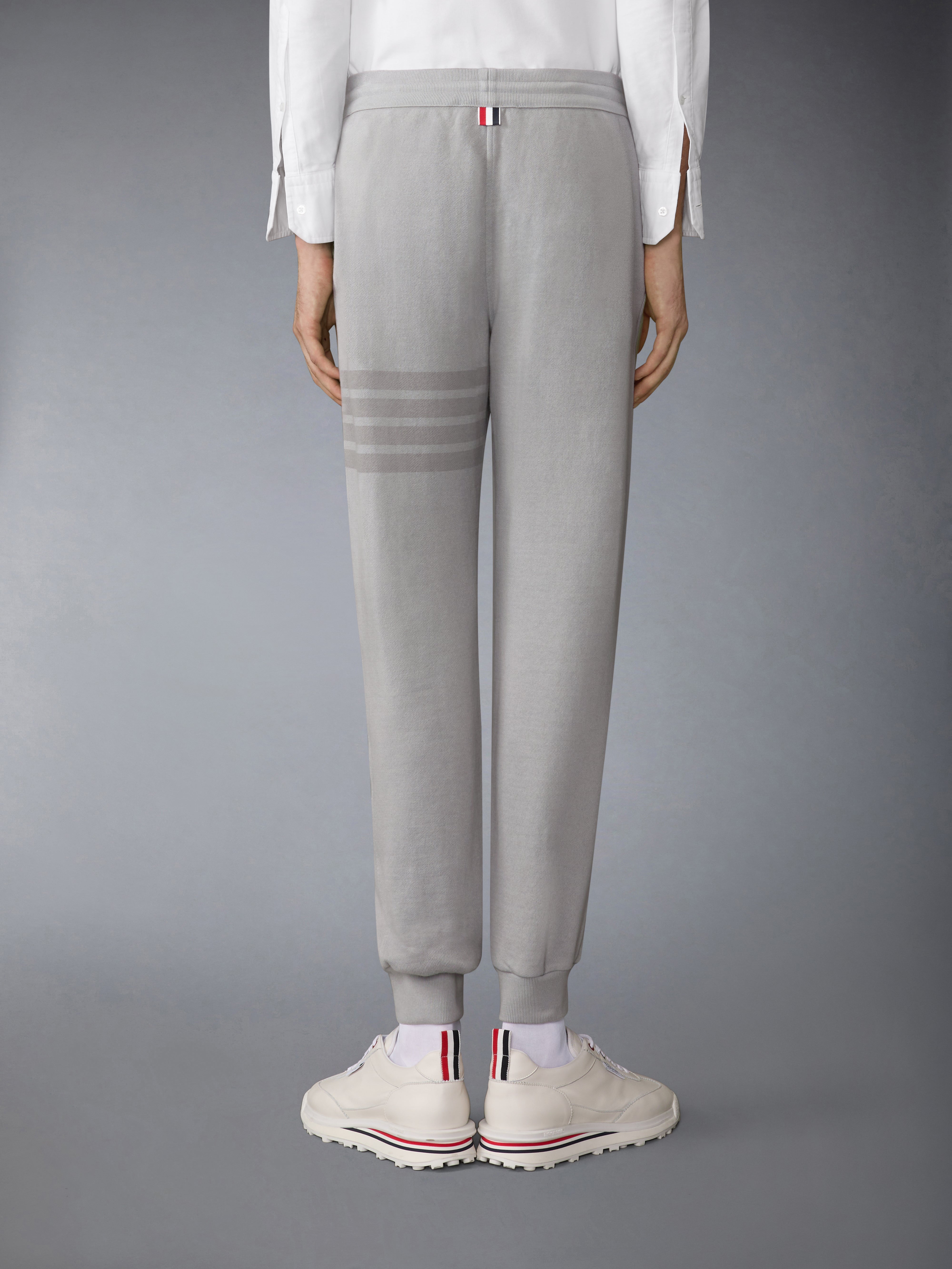 メンズ スウェット | Page 3 | Thom Browne