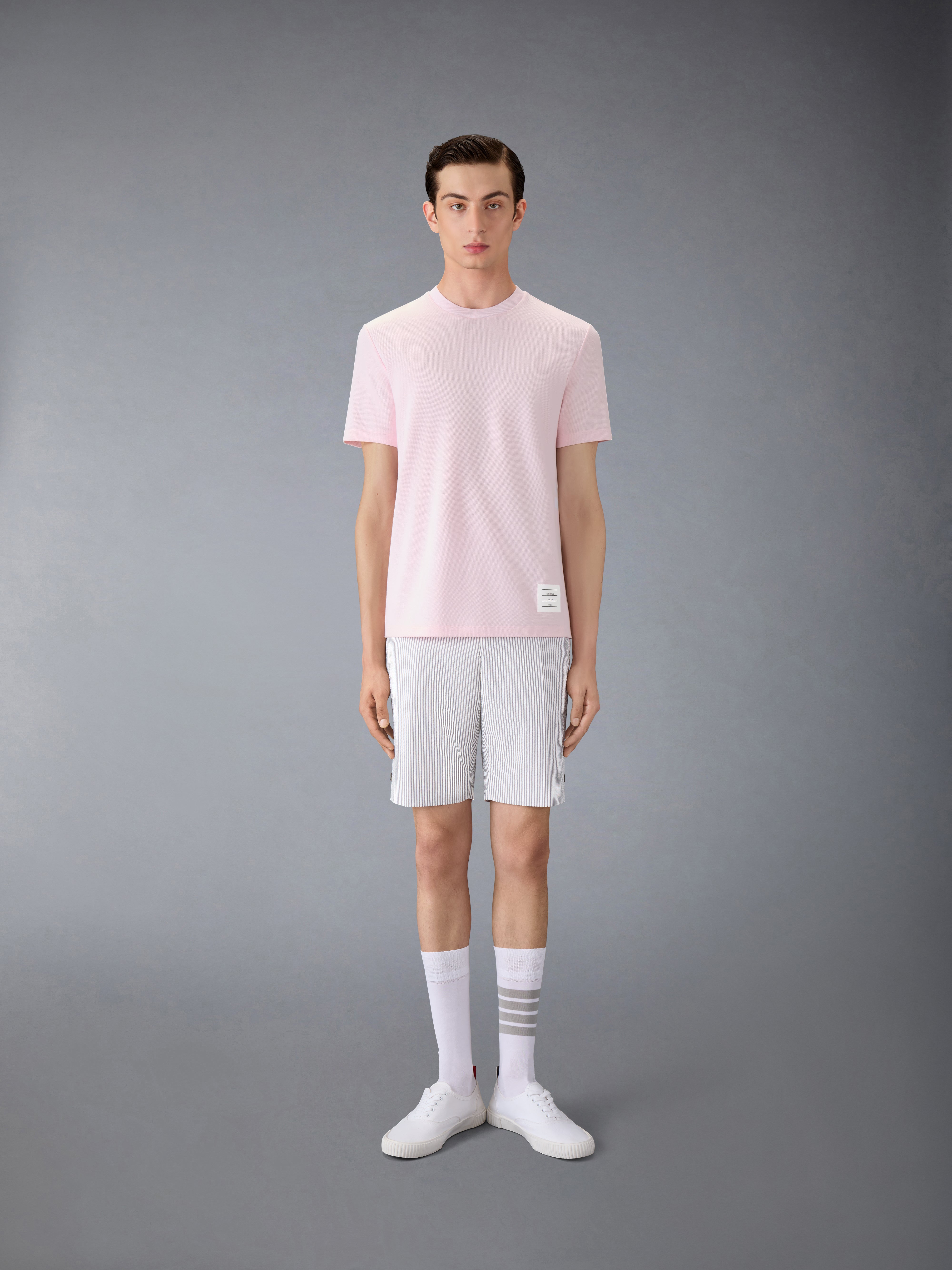 Thom Browne｜ (MJS123A 00050 480) Short Sleeve Tee W/ Engineered 4 Bar Stripe In Classic Pique