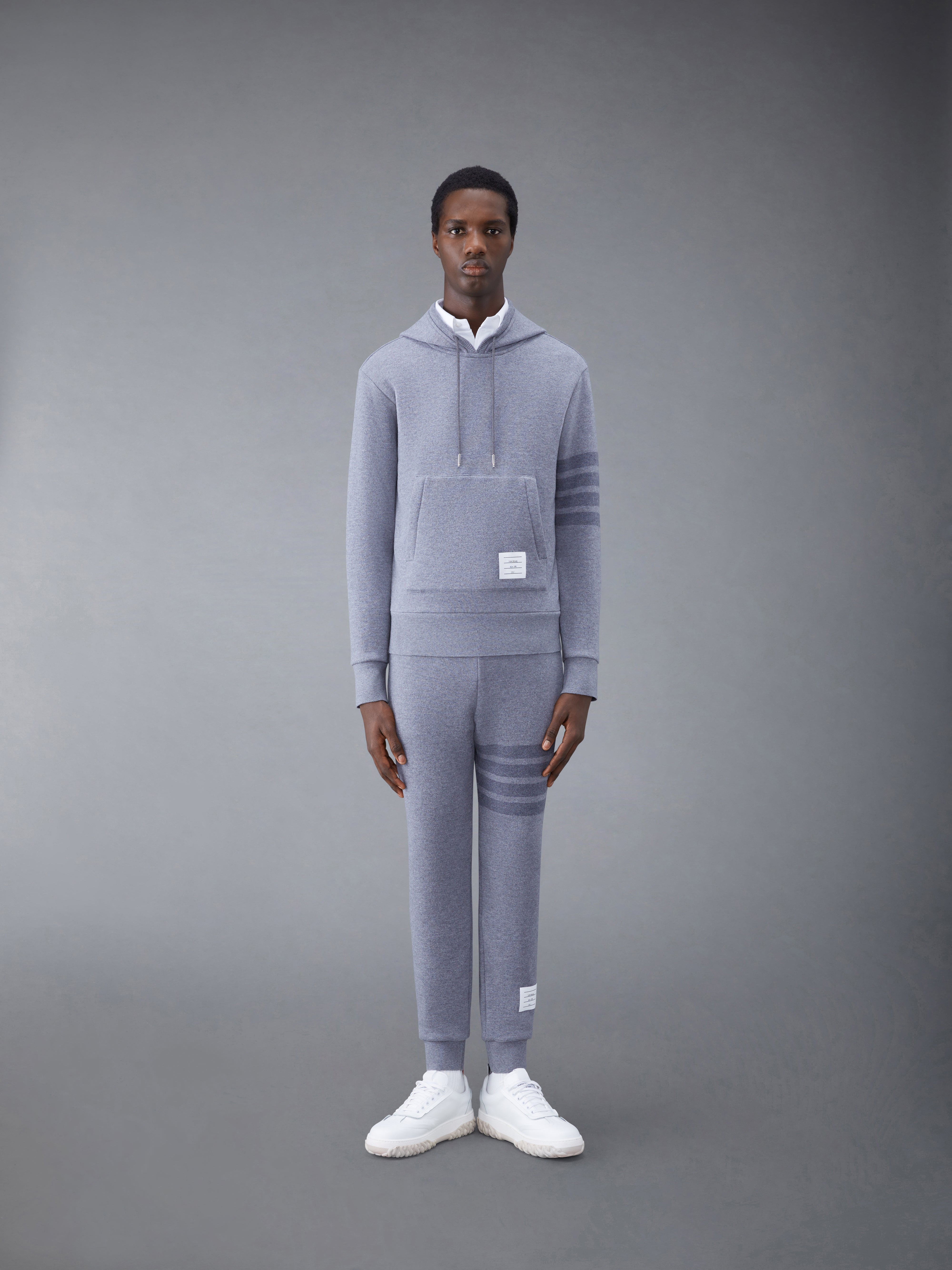 スウェット・トレーナー THOM BROWNE CLASSIC HOODIE PULLOVER Thom Browne Classic 4-Bar Zip Cotton Hoodie | Nordstrom