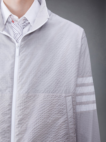 ULTRALIGHT RIPSTOP 4-BAR FUNNEL NECK JACKET LT GREY