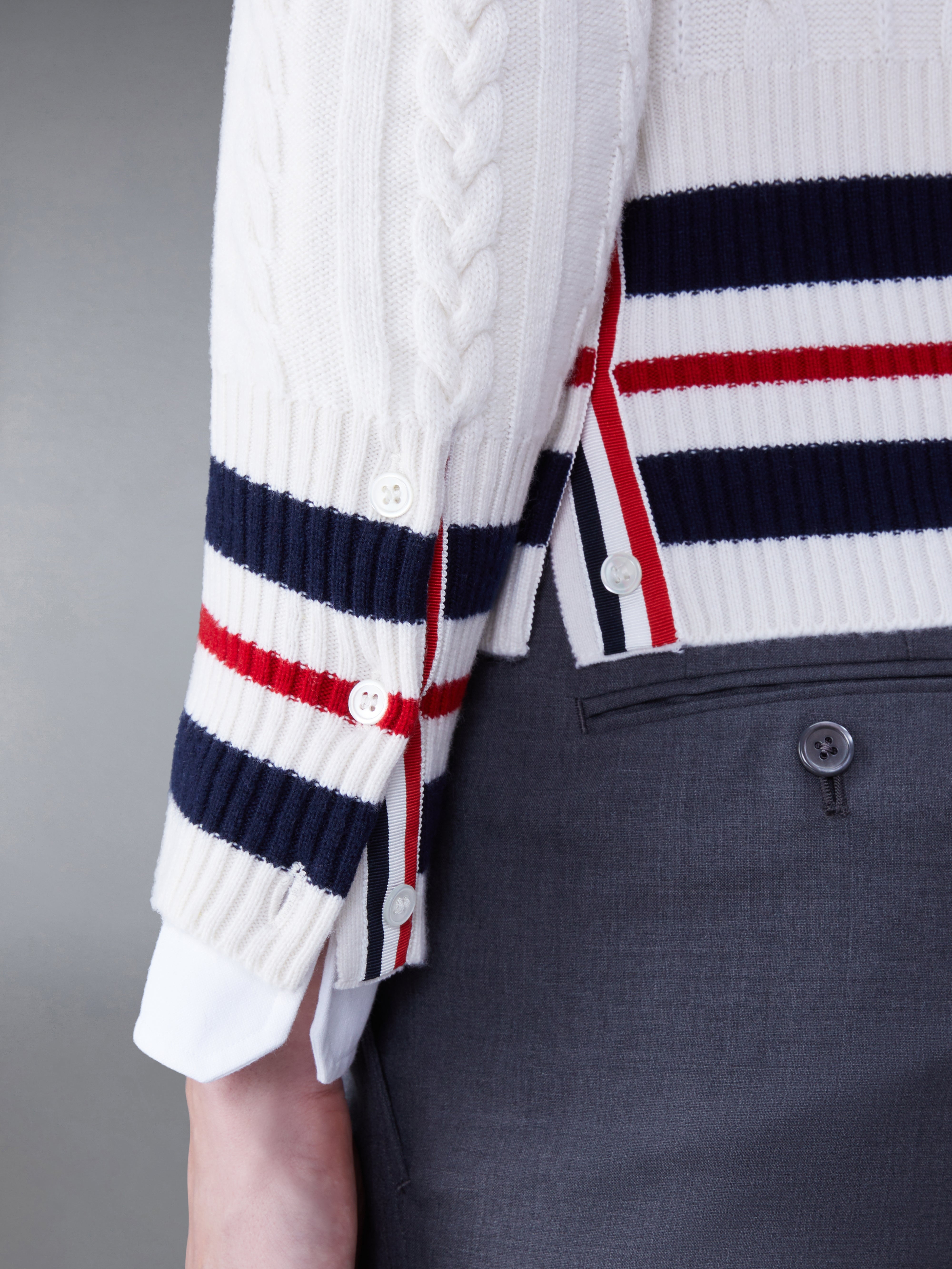Cashmere Cable Classic V Neck Pullover | Thom Browne
