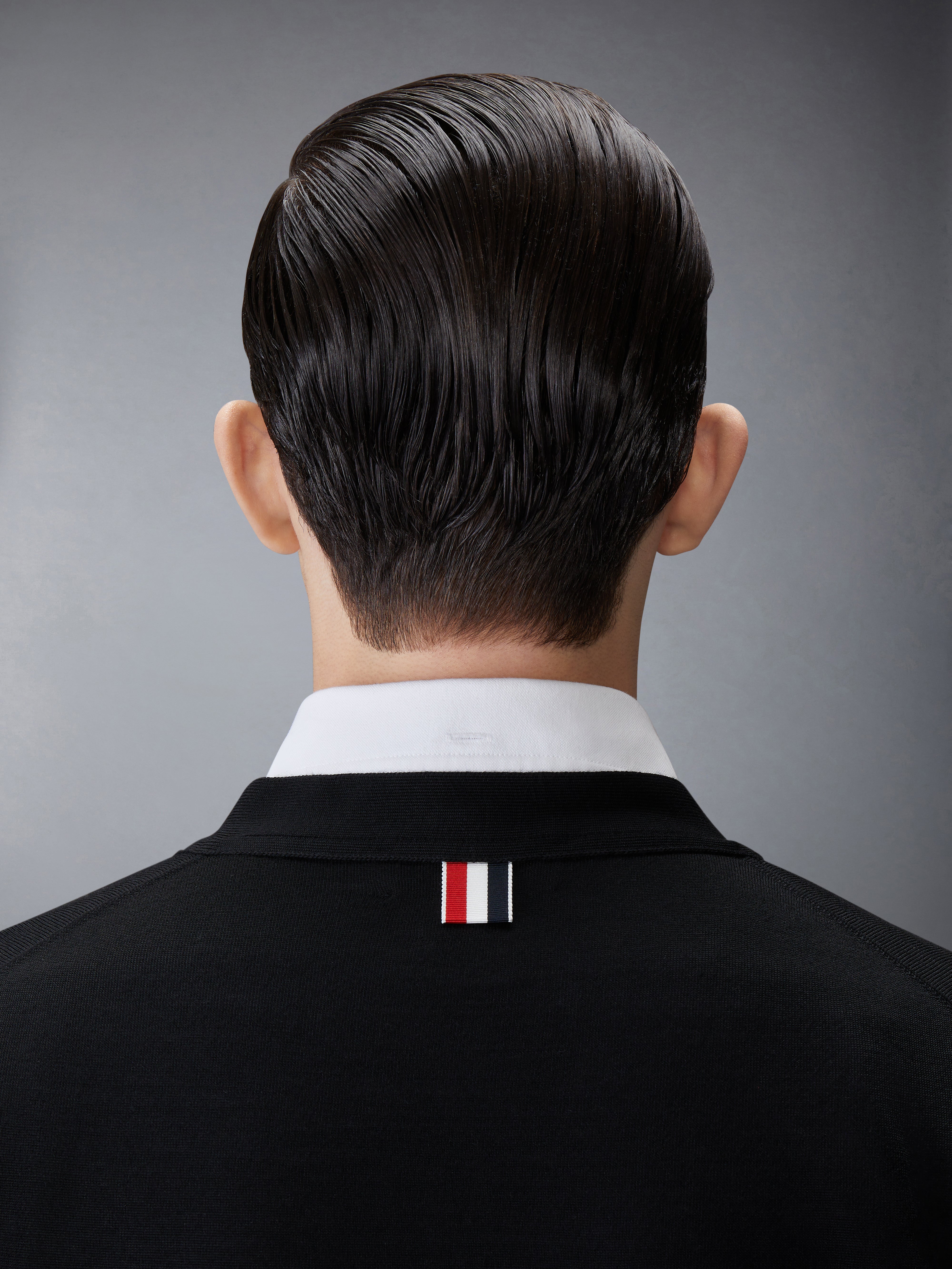 ウールクラシック4BAR Vネックカーディガン | Thom Browne