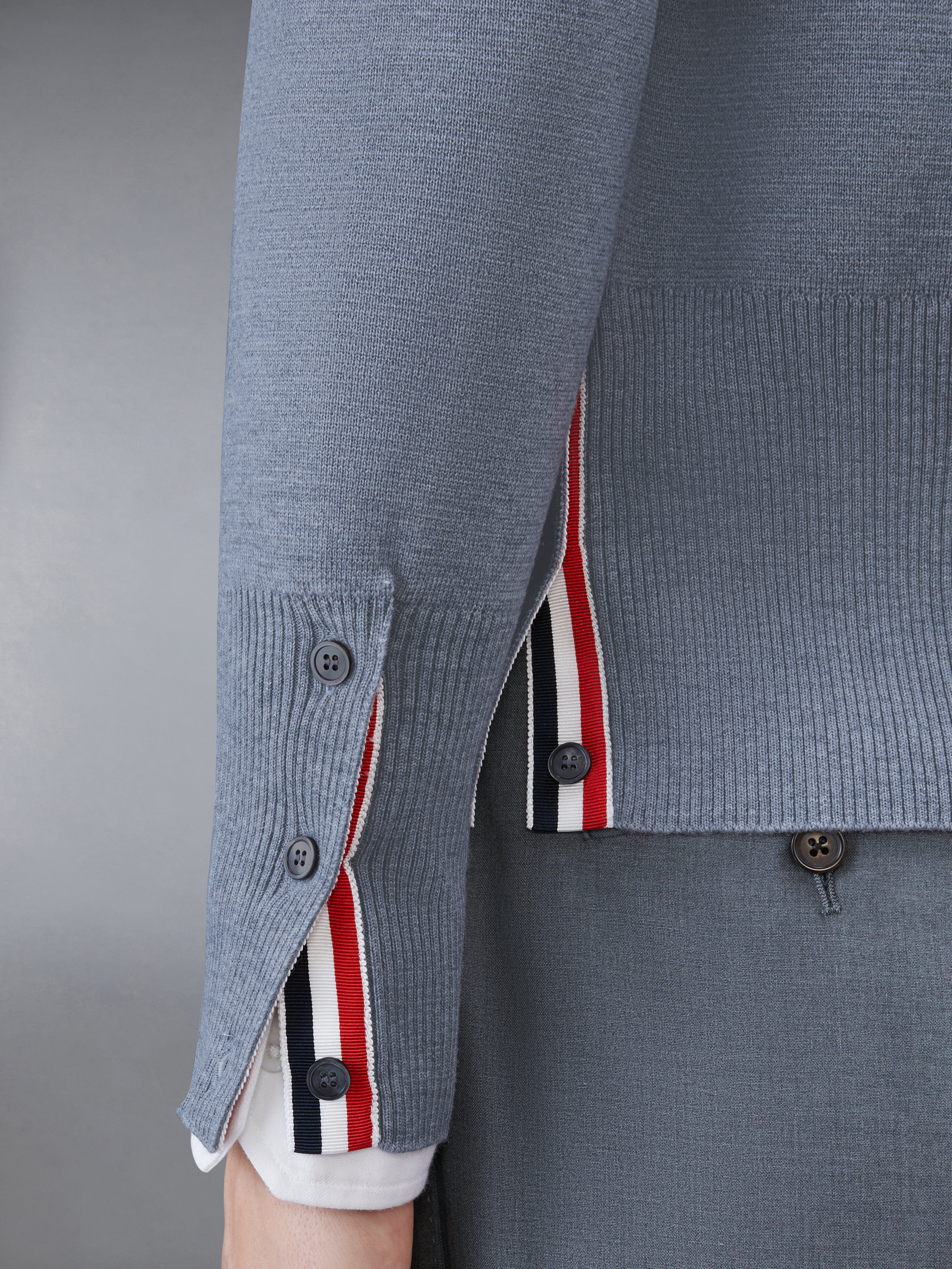 新品 THOM BROWNE ウール 4BAR Vネック カーディガン 0