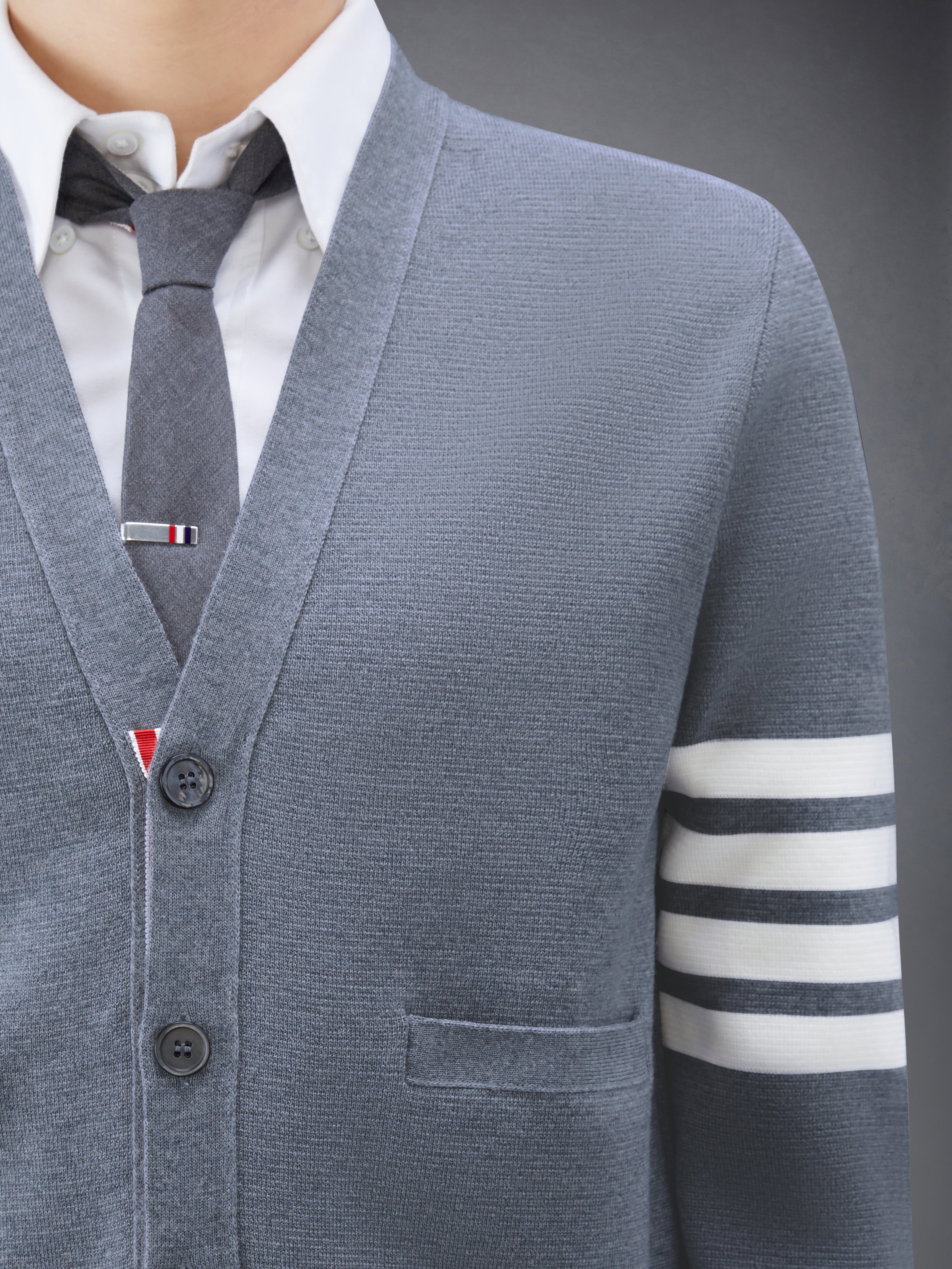 ウール 4BAR Vネック カーディガン | Thom Browne