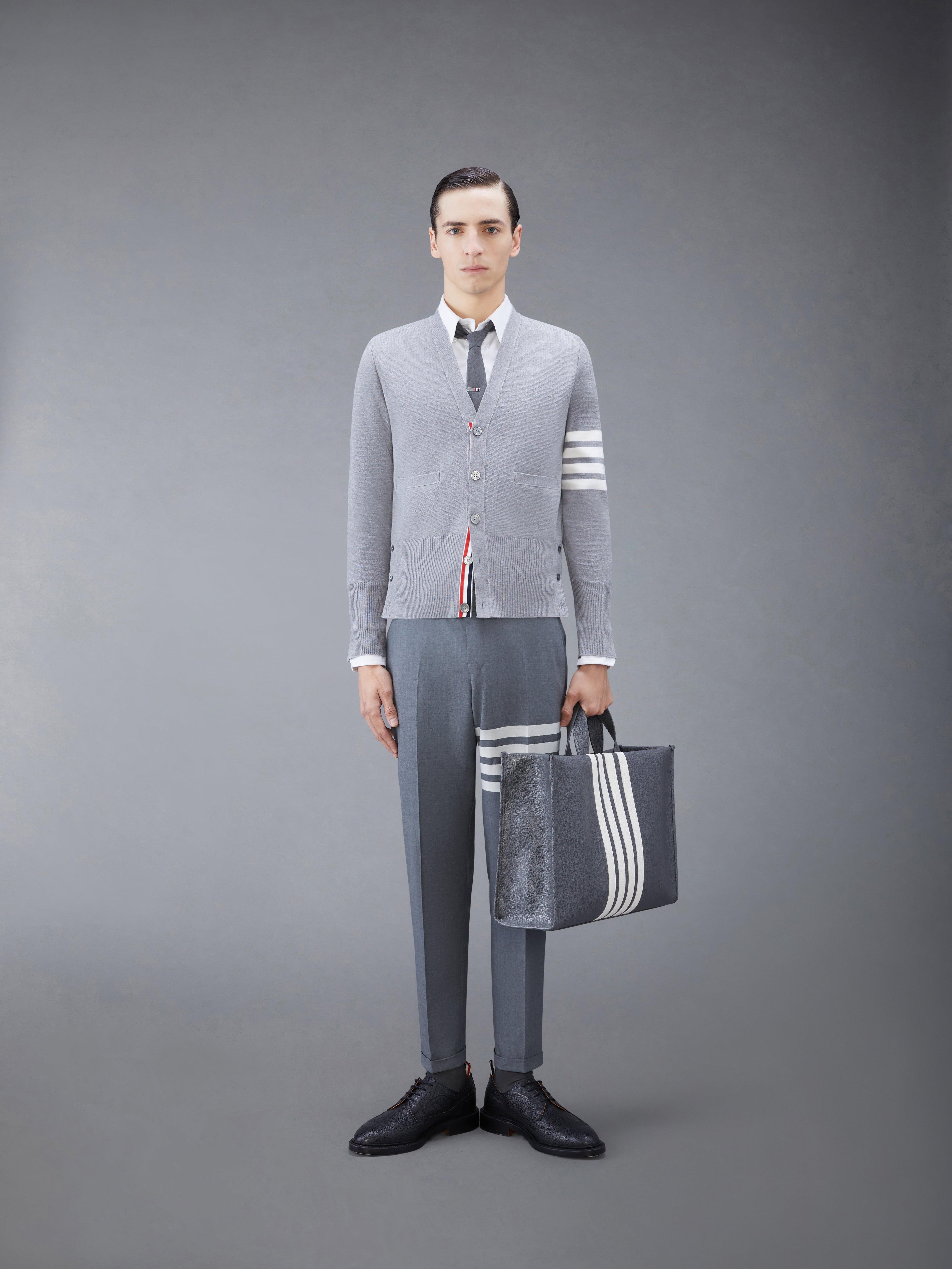 ウール 4BAR Vネック カーディガン | Thom Browne