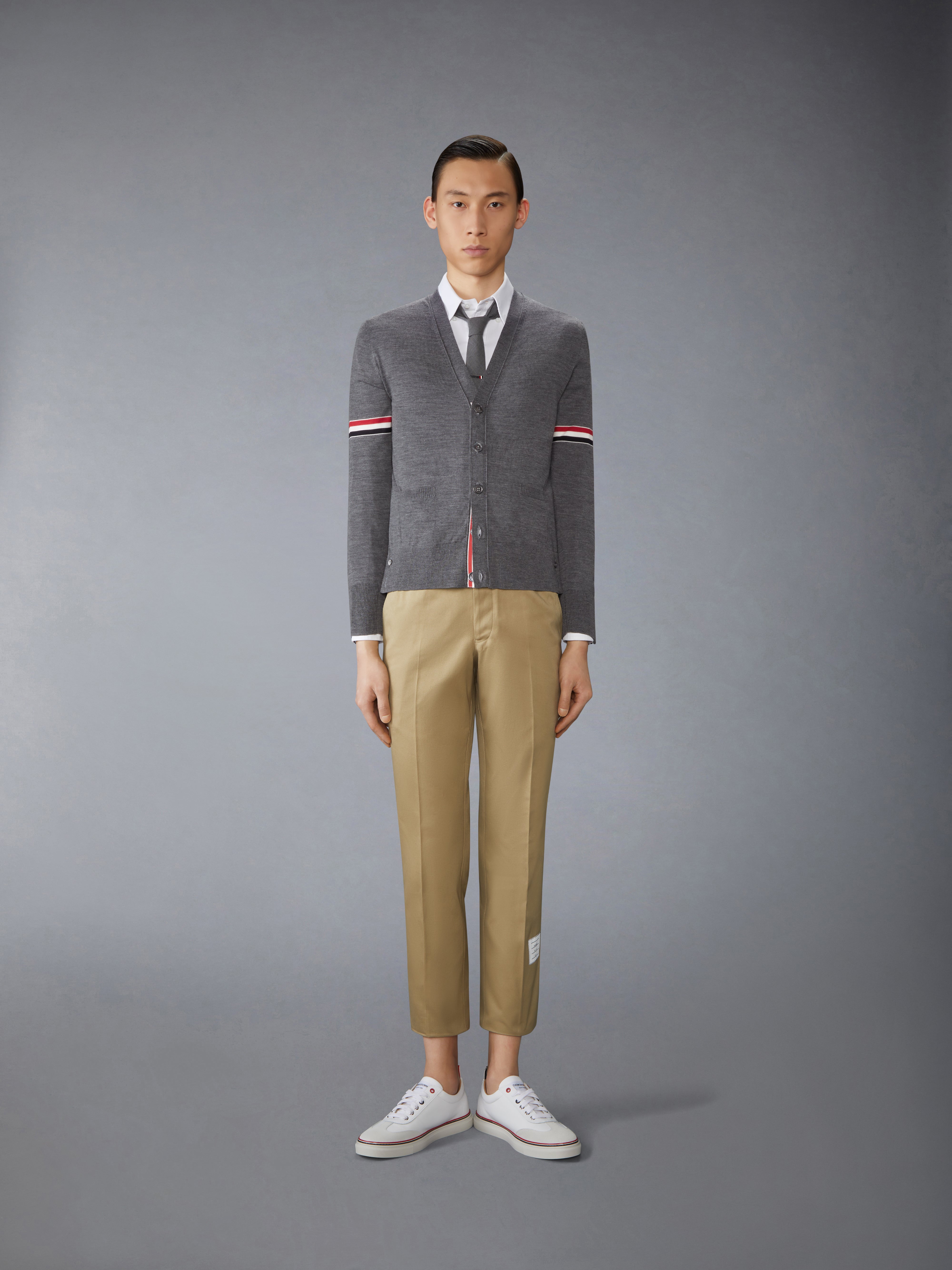 THOM BROWNE グレーカーディ ガンメンズ Rwb Stripe Cashmere V Neck Cardigan | Thom Browne