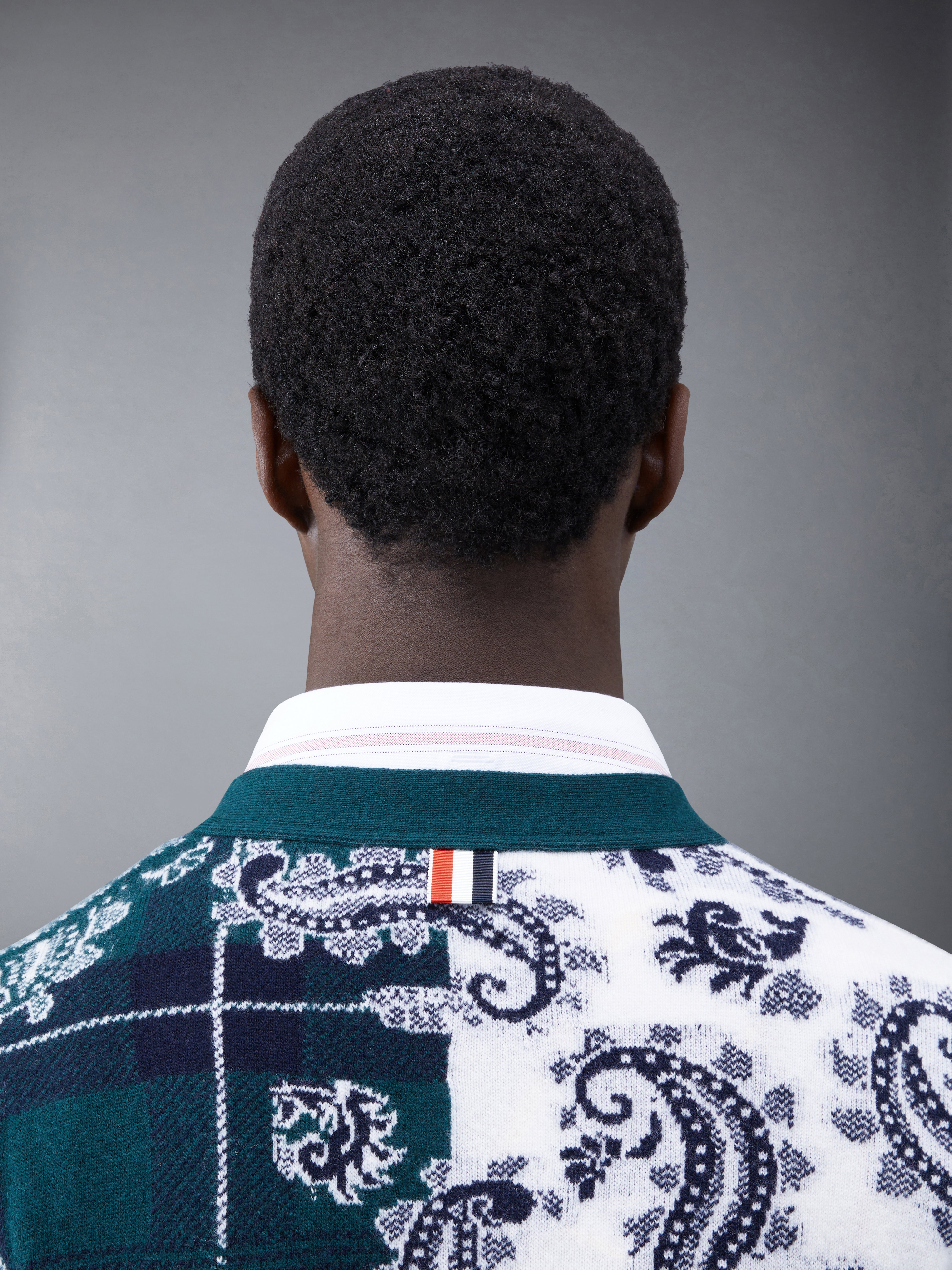 マロン 45R ノアランド三つ杢カウチンカーディガン　45rpm Fun-Mix Tartan Merino V-Neck Cardigan | Thom Browne
