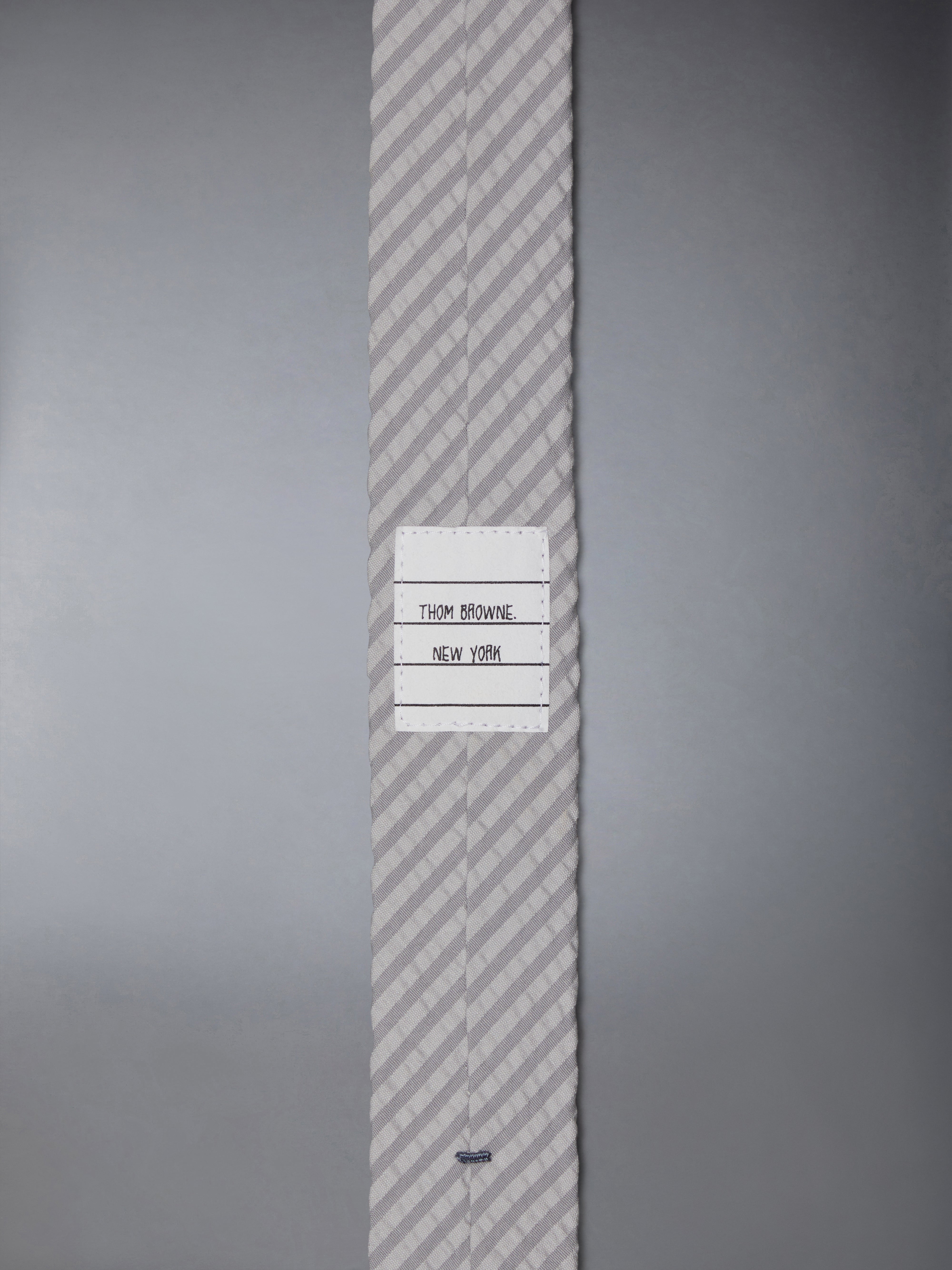 極美品　THOME BROWNE シアサッカー　ストライプナロータイ シアサッカー クラシック ショートパンツ | Thom Browne