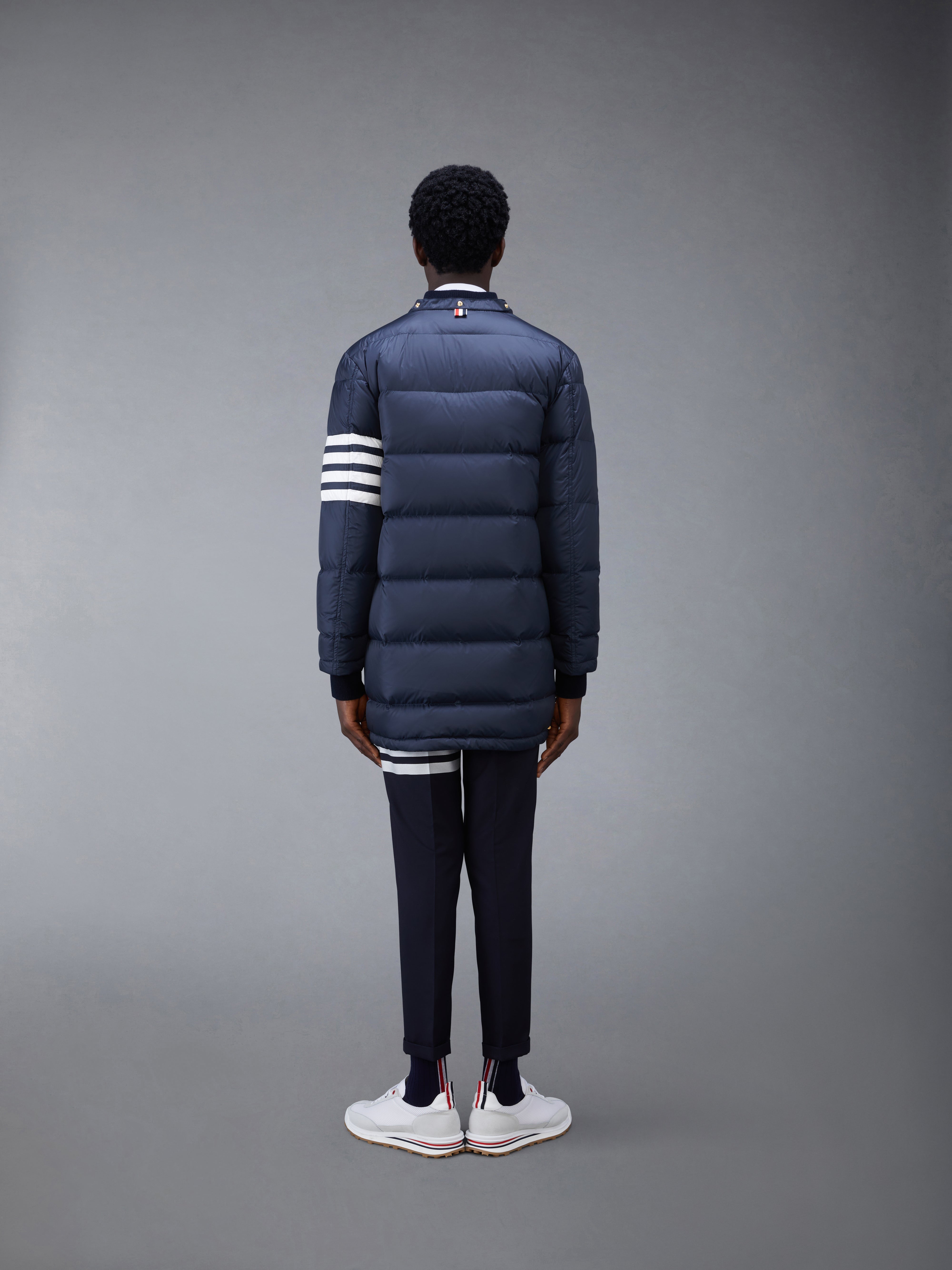 【THOM BROWNE】NAVY BLUE FEATHER DOWN 4-BAR COAT Matte Finish Nylon Down Fill 4 Bar Detachable Hood Coat