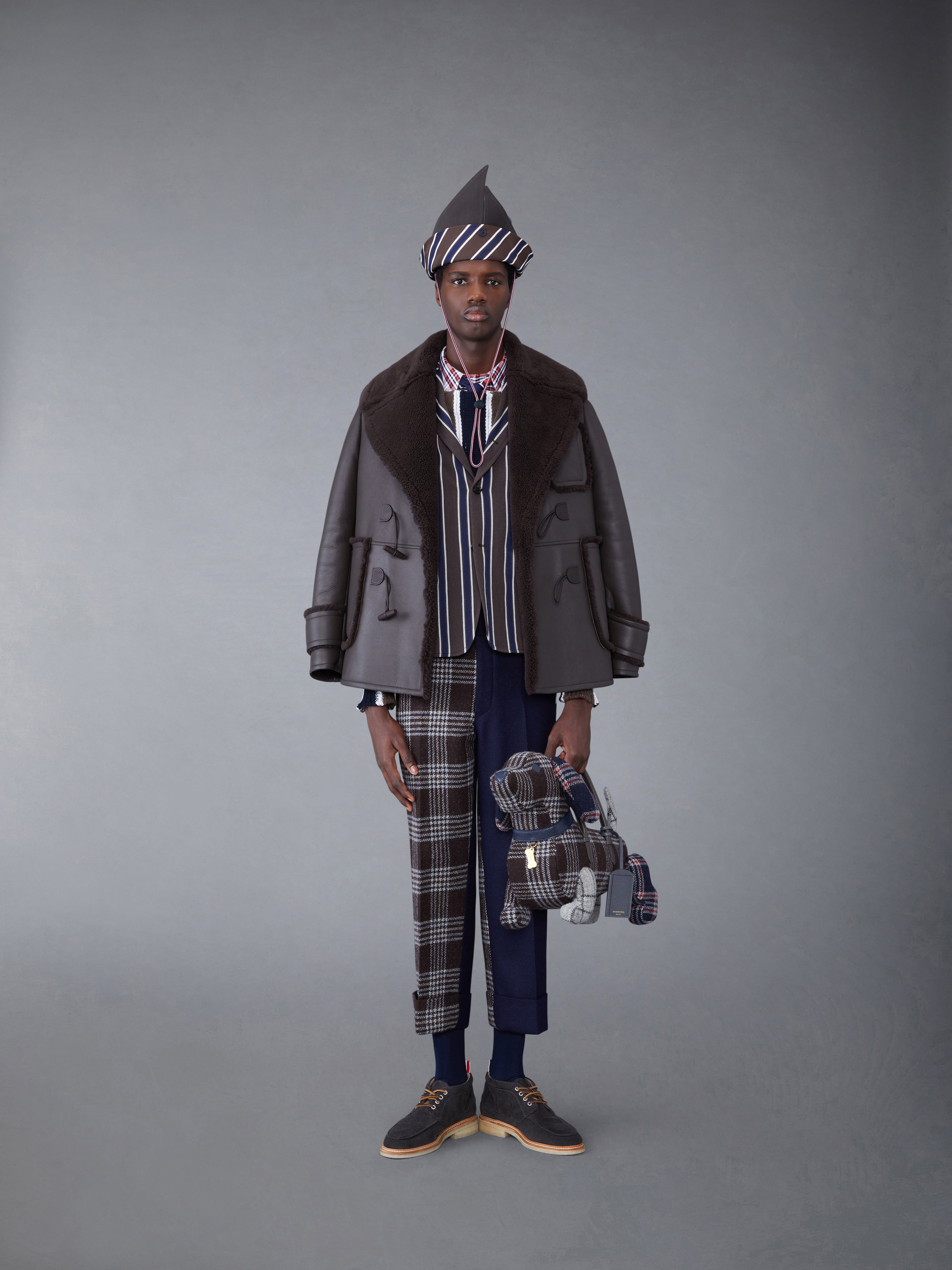 染めシアリング オーバーサイズカラー ピーコート | Thom Browne