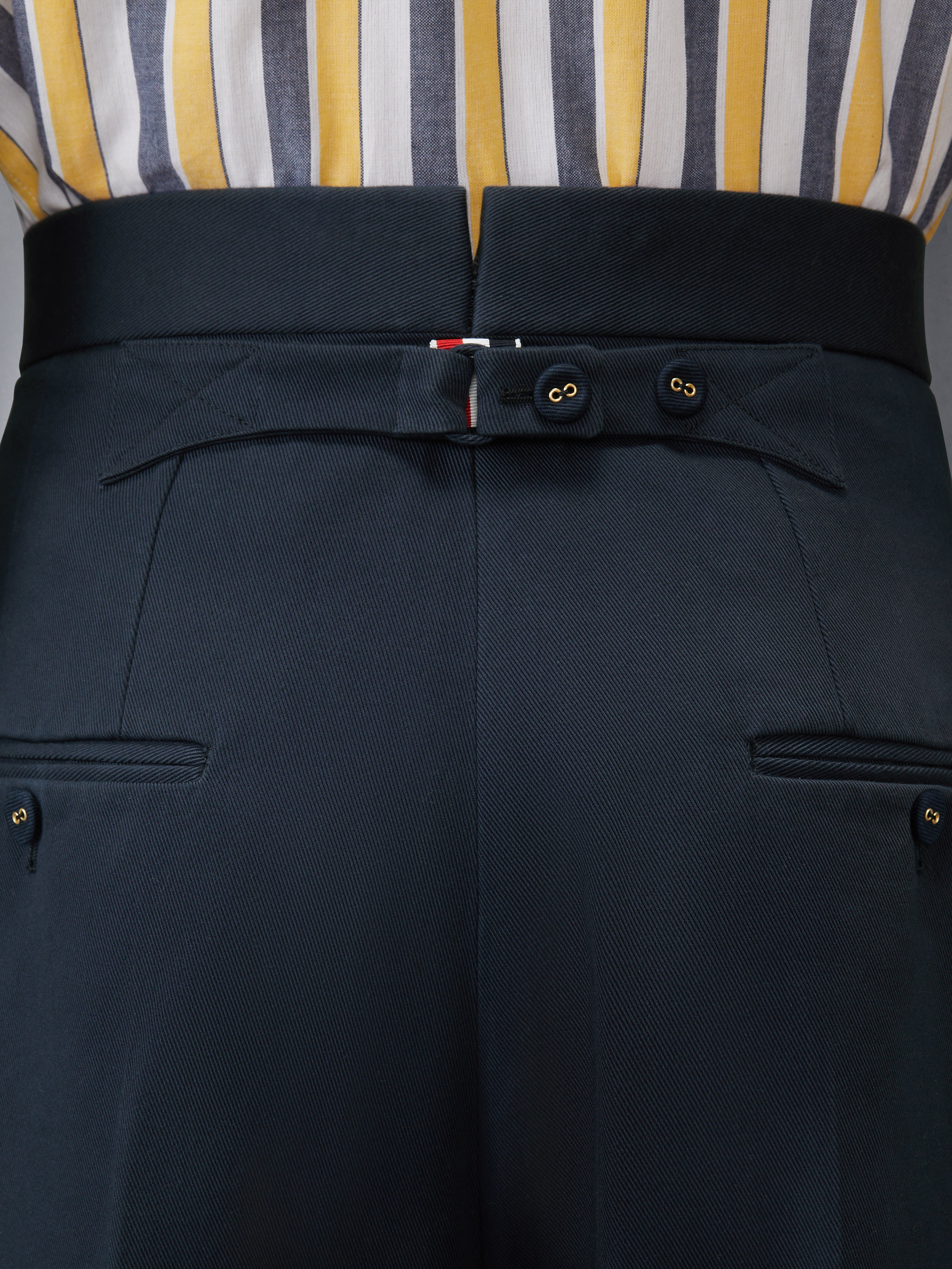 メンズ パンツ - カジュアル＆スーツ | Thom Browne