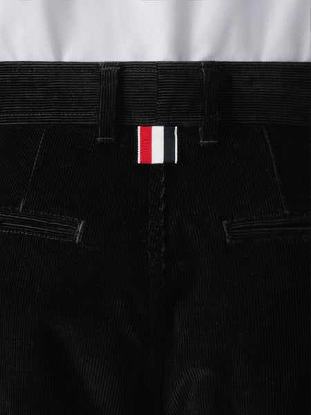 NARROW WALE CORDUROY TAPERED CHINO TROUSER BLACK
