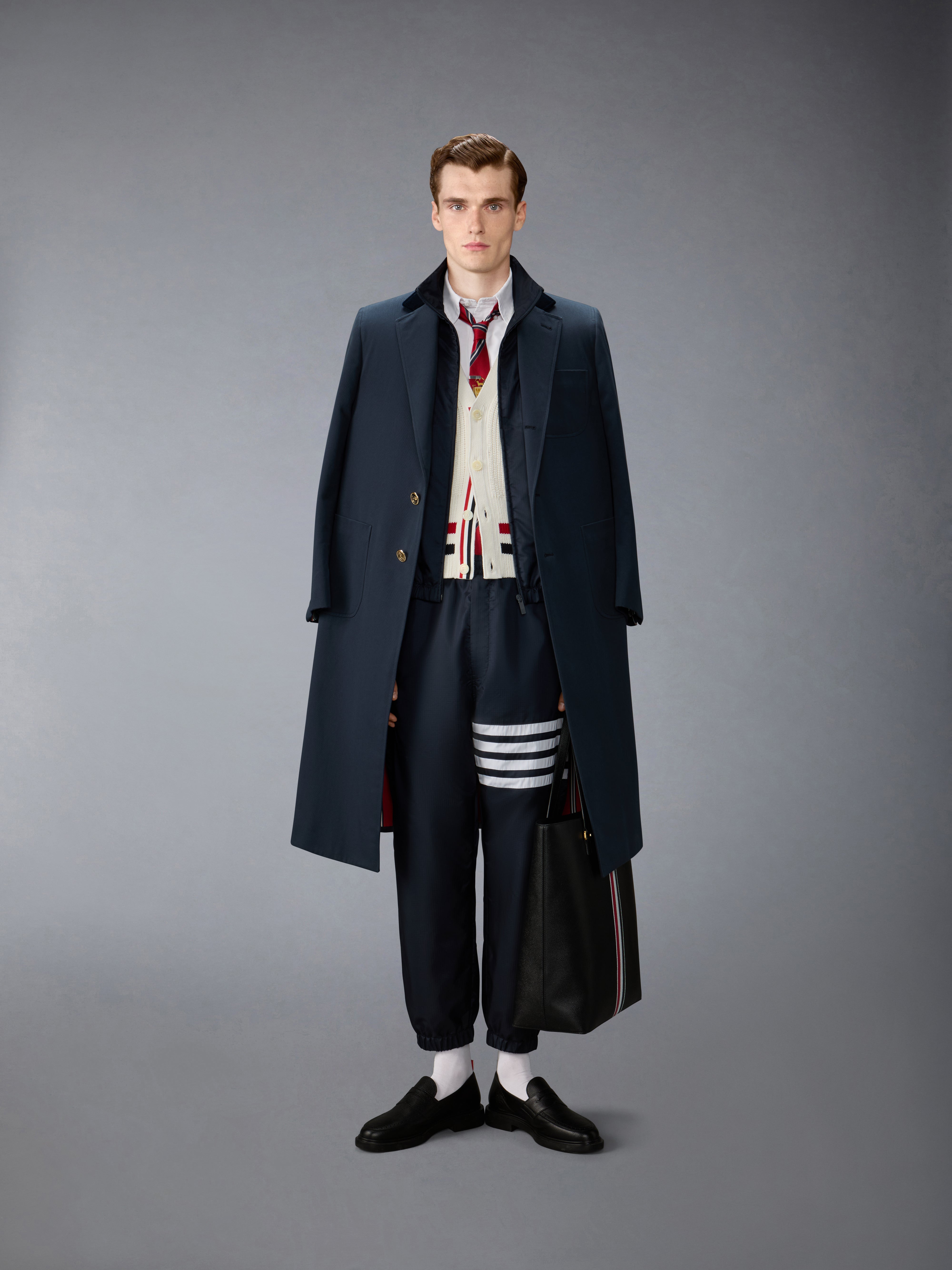 Thom Browne ネイビー パーカー THOM BROWNE（トム ブラウン） パーカー フーディー 4-バー ジップ