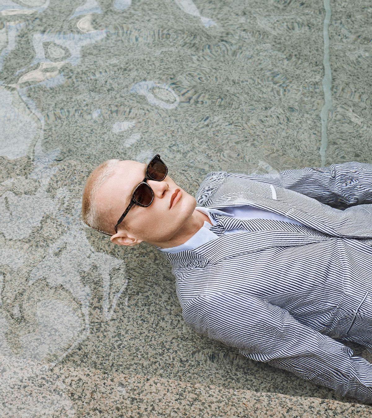 現行モデル トムブラウン Thom Browne スウェット ショート トリコ