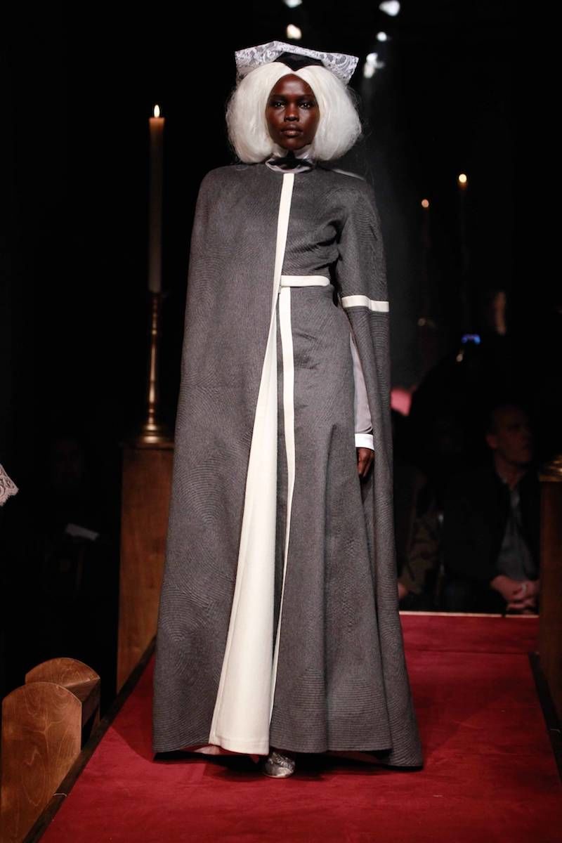 2014 가을 겨울 여성복 런웨이 - LOOK 1