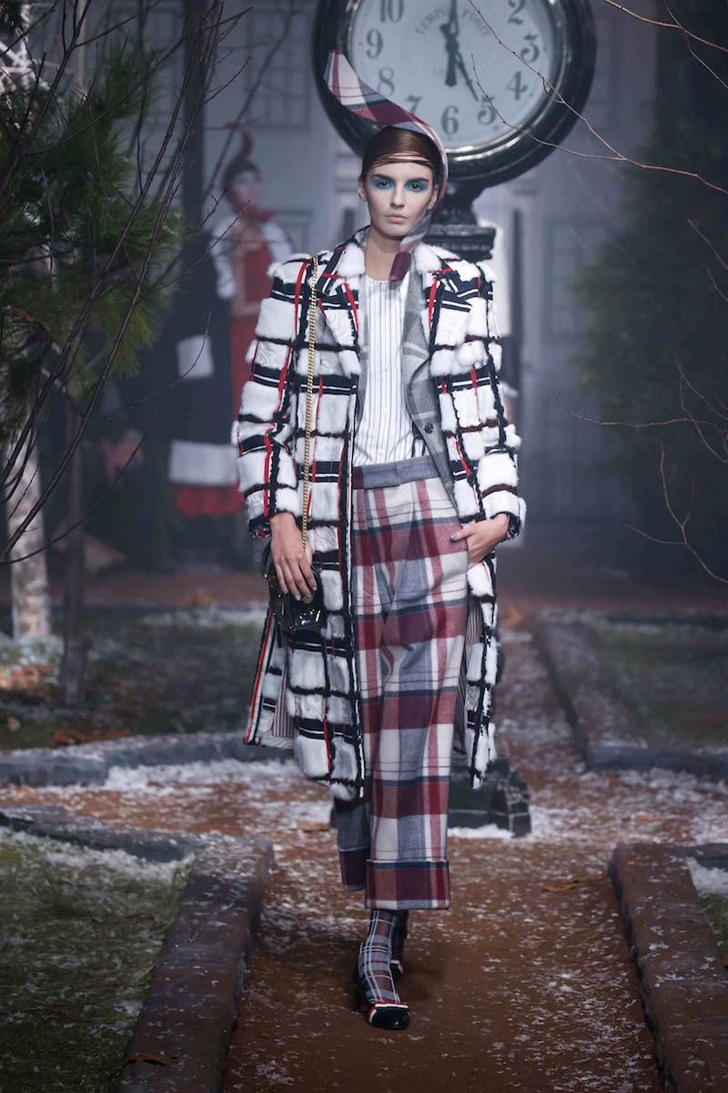 2016 가을 겨울 여성복 런웨이 - LOOK 16