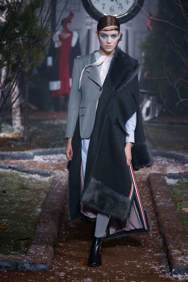 2016 가을 겨울 여성복 런웨이 - LOOK 18