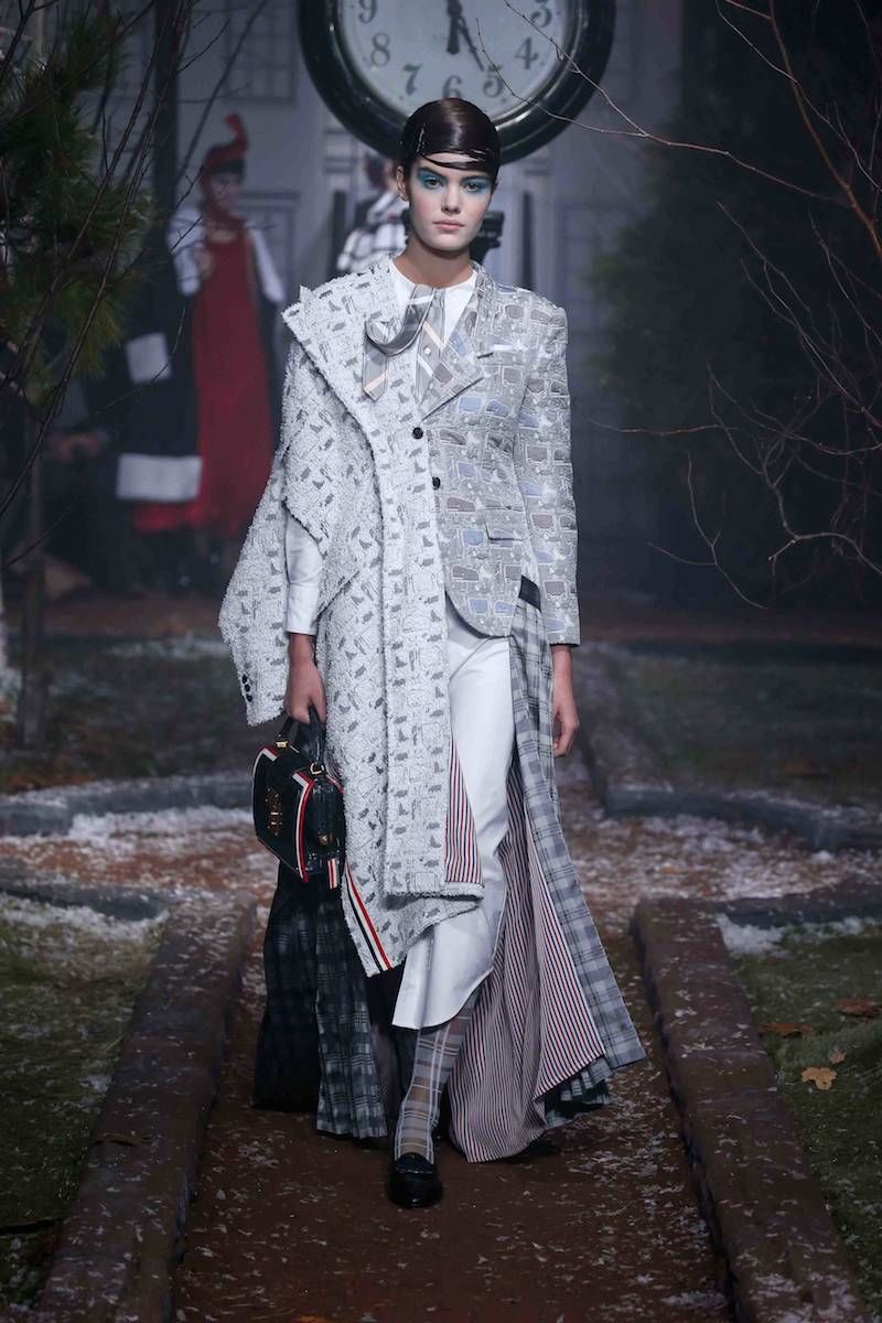 2016 가을 겨울 여성복 런웨이 - LOOK 24