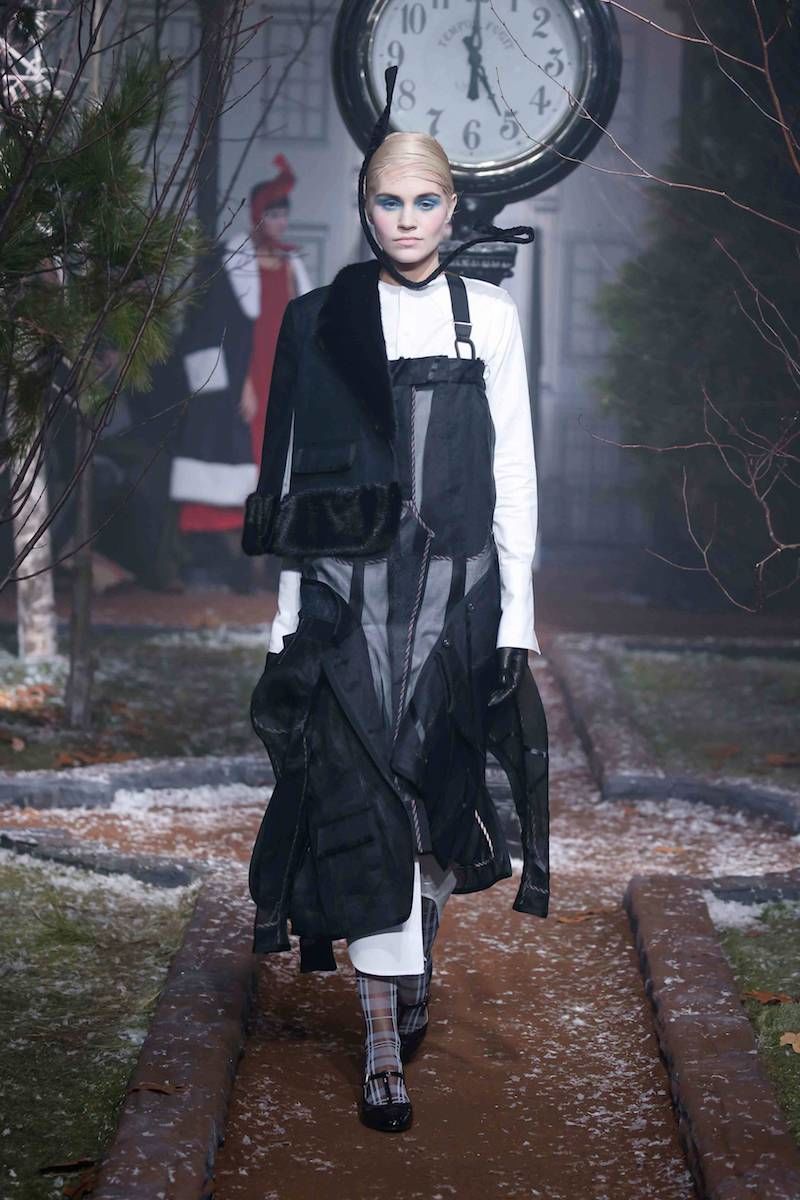 2016 가을 겨울 여성복 런웨이 - LOOK 25