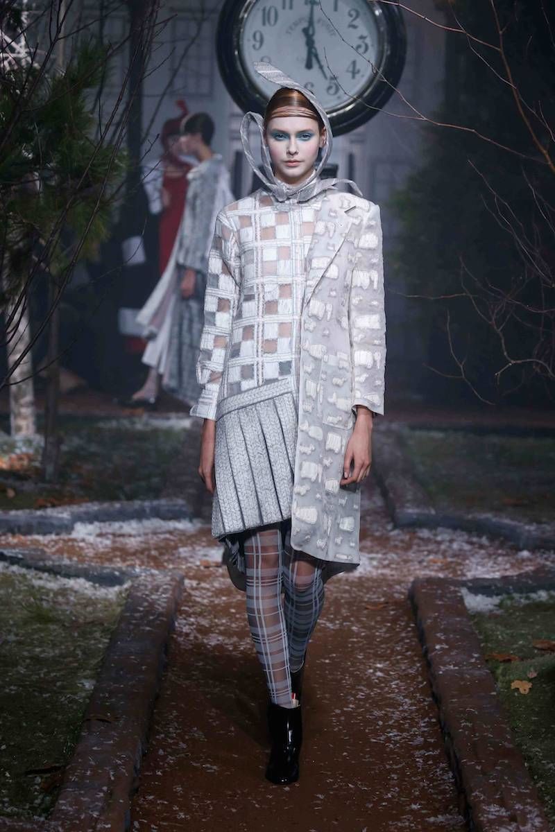 2016 가을 겨울 여성복 런웨이 - LOOK 26